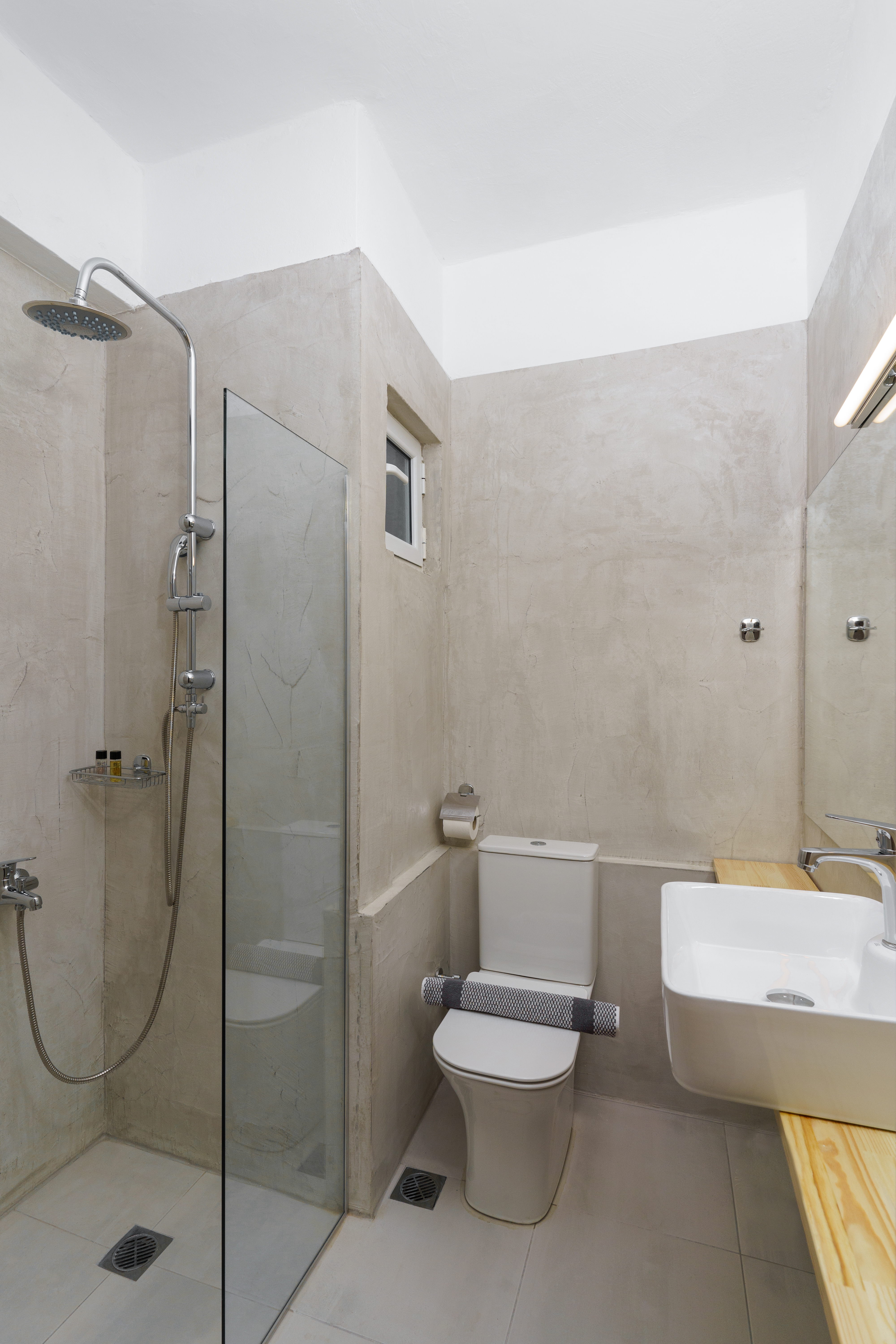 Double or Twin Mountain View