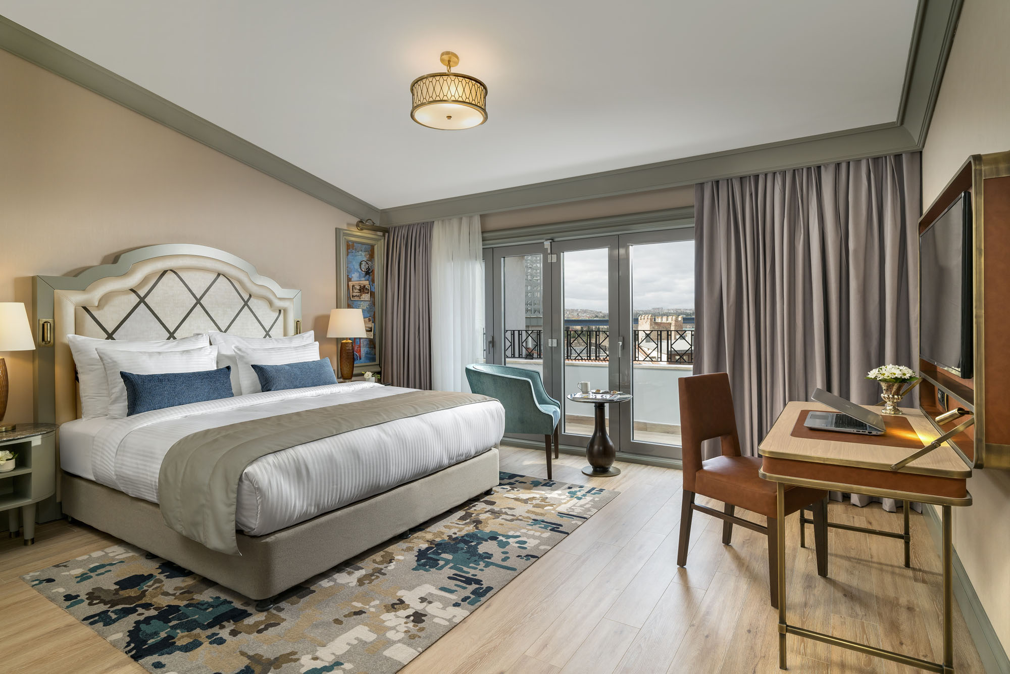 Double Deluxe City View