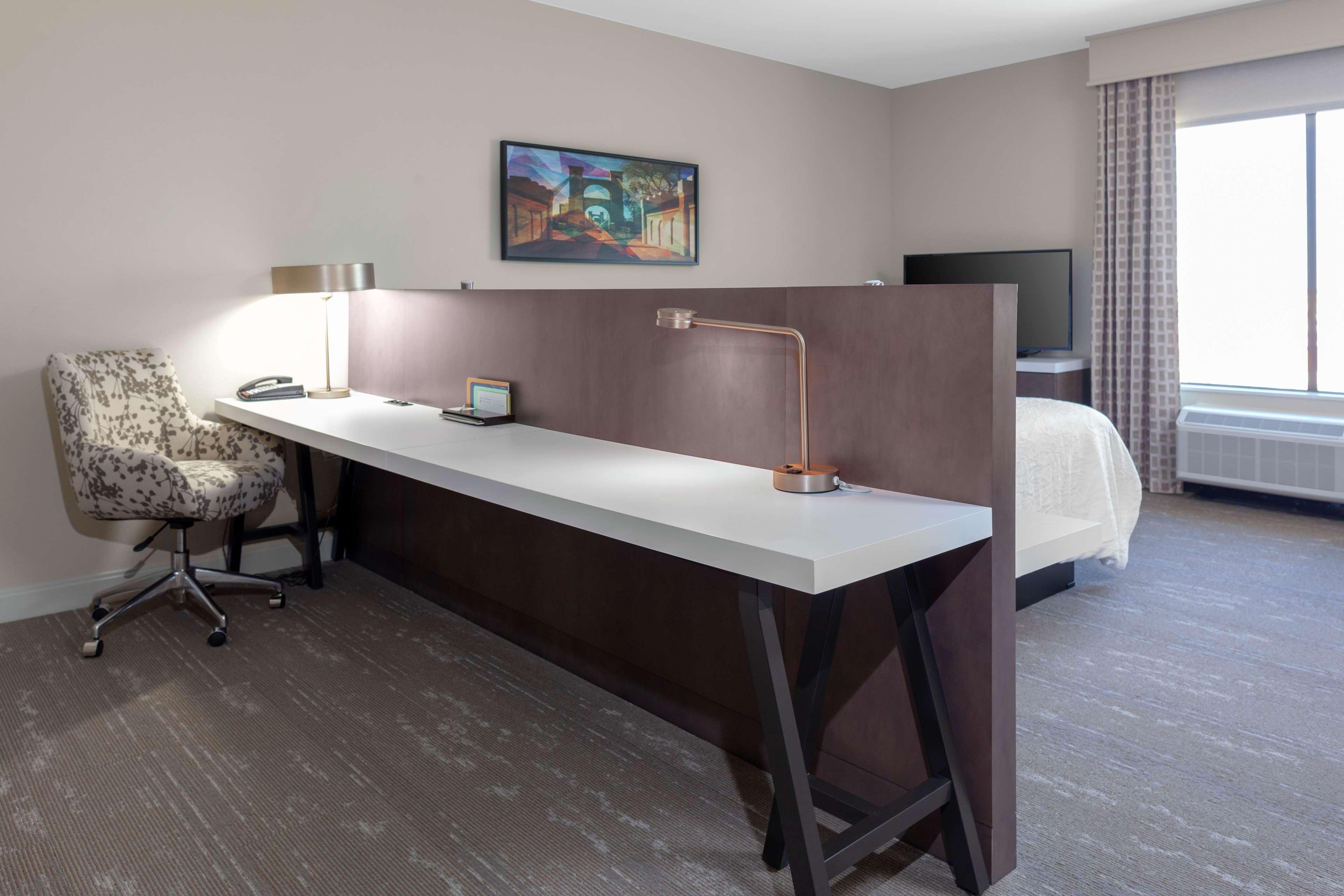 Room Premium King Bed