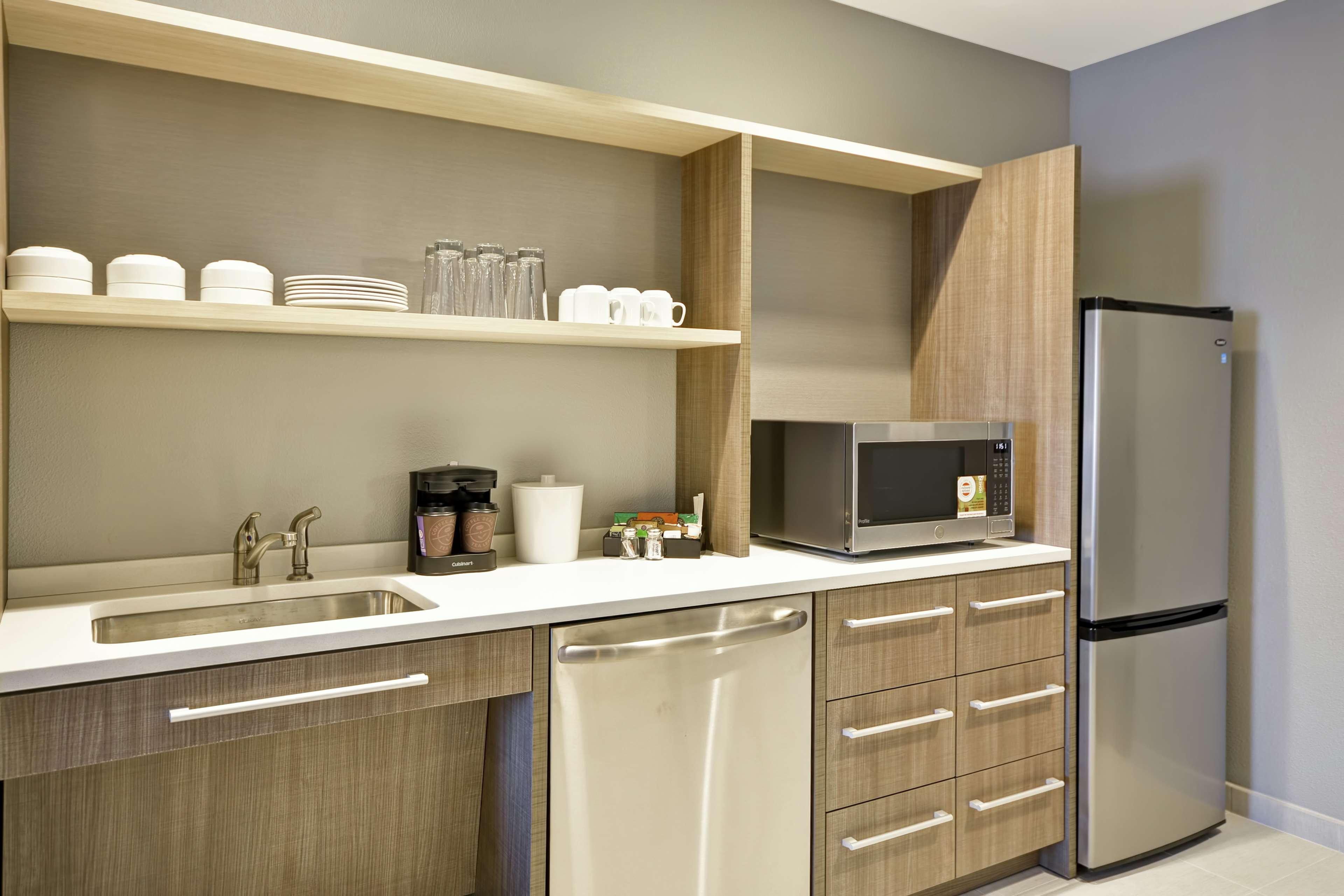 Studio King Size Bed