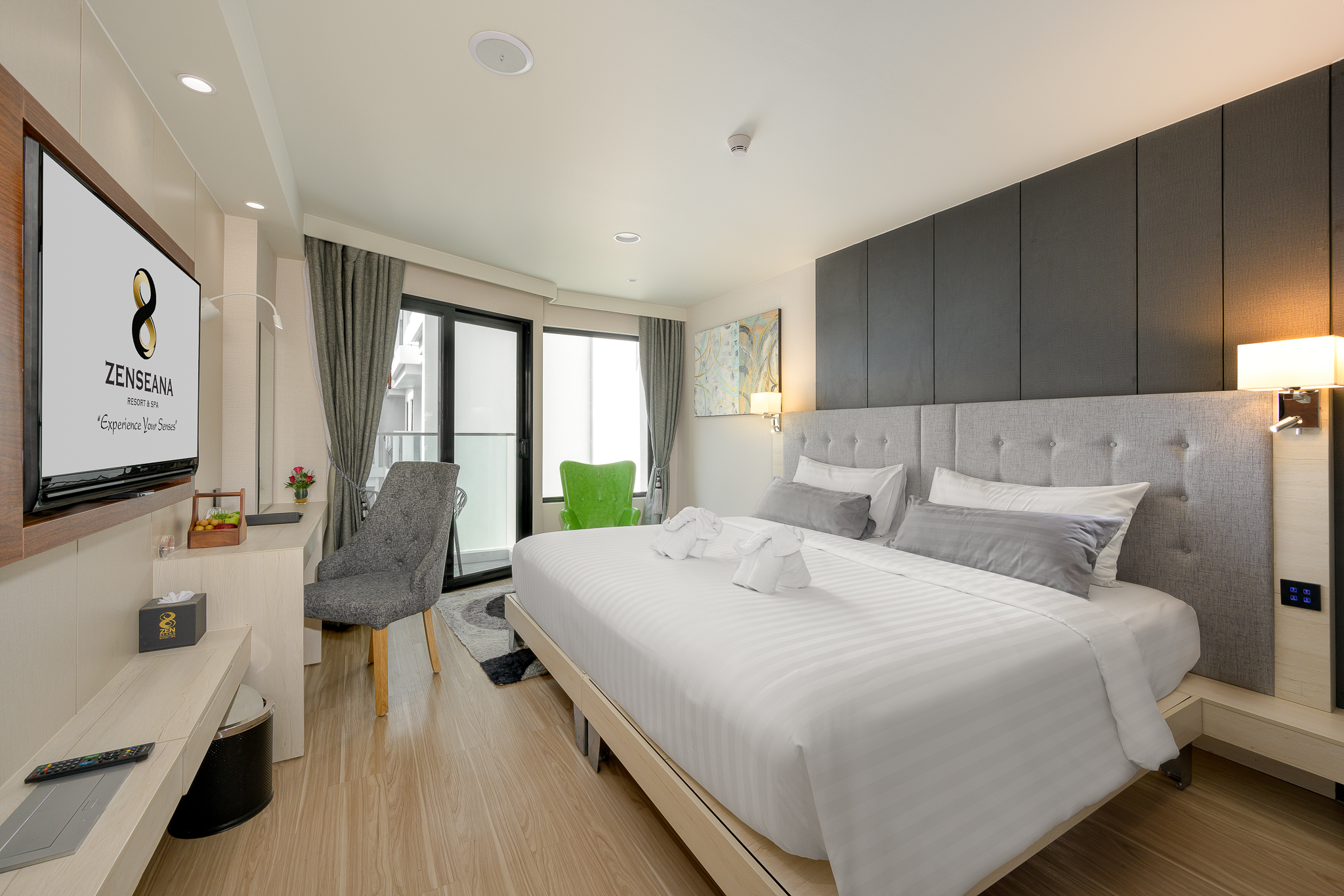 Double or Twin Deluxe