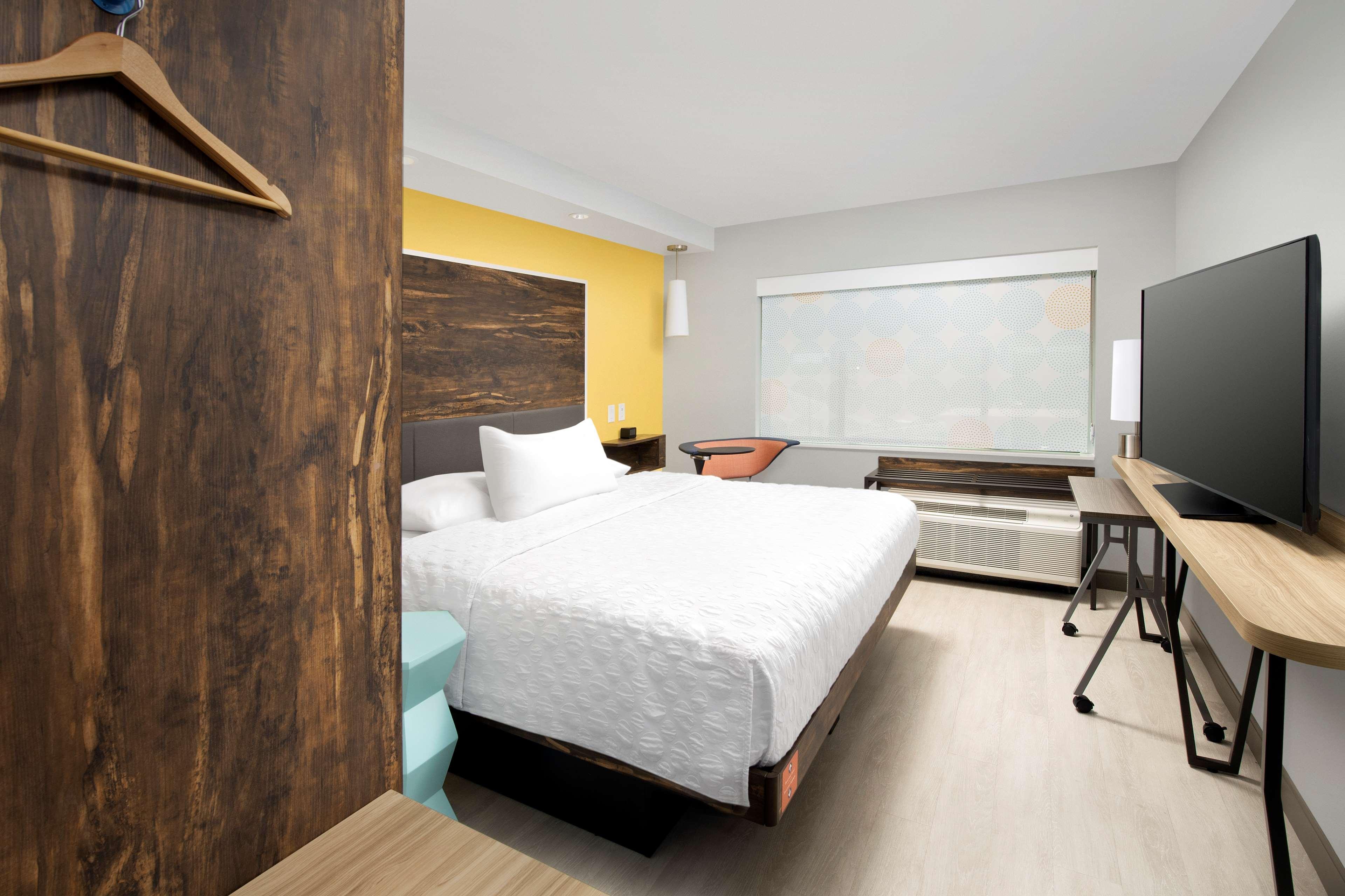 Double King Size Bed
