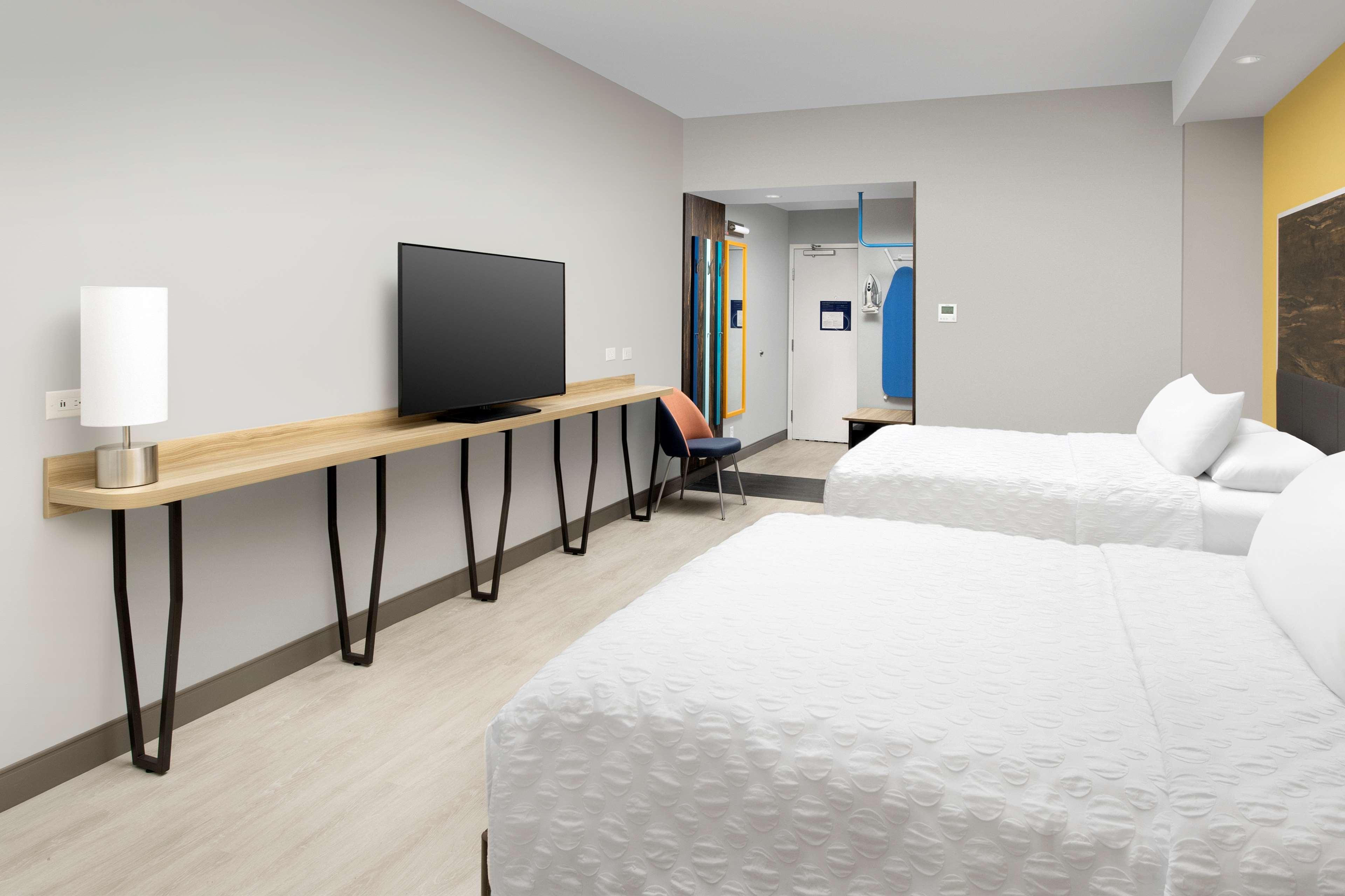 Double Two Queen Beds