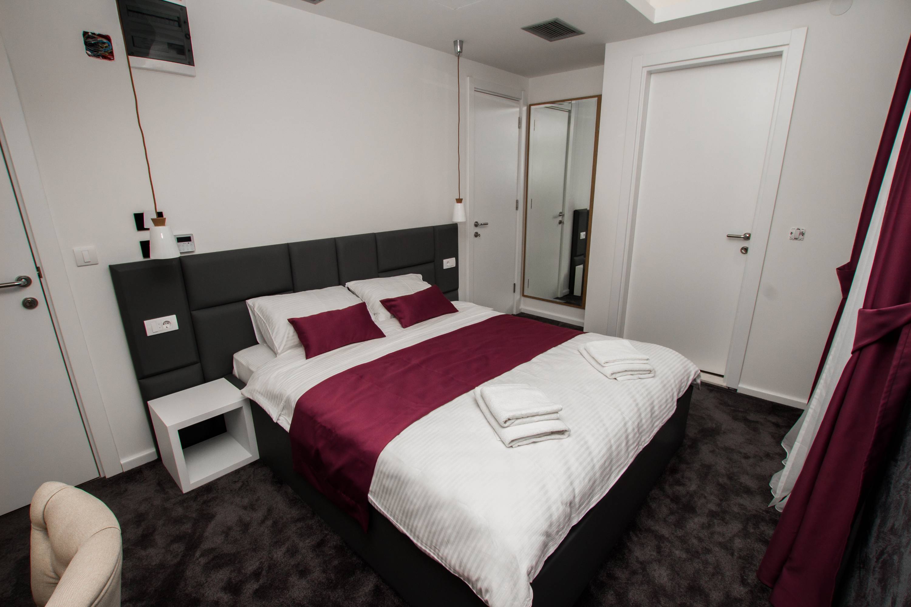 Family Room Capacity 4