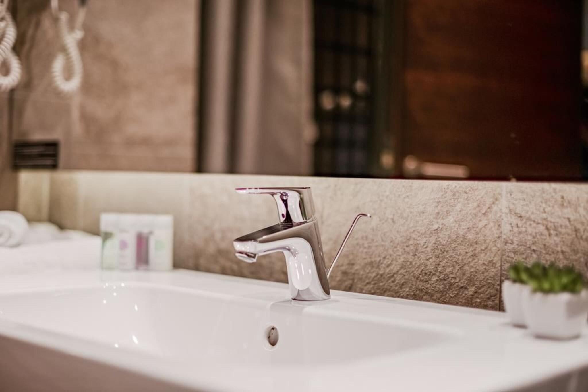 Double Deluxe with Views