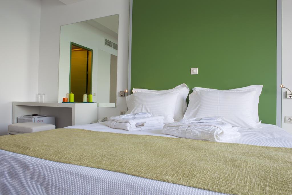 Double Deluxe Sea Front