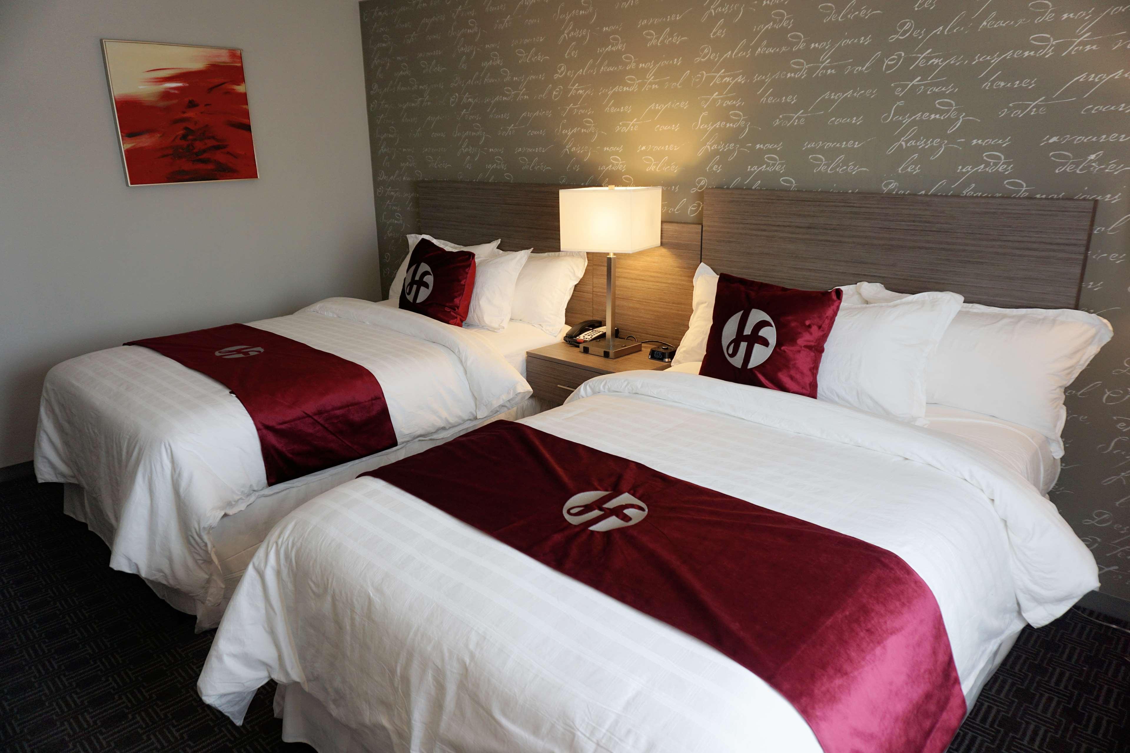 Room Two Double Beds Non Smoking