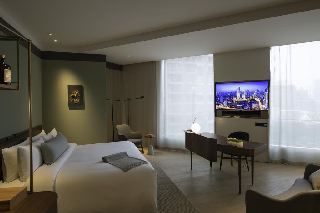 Double or Twin Executive