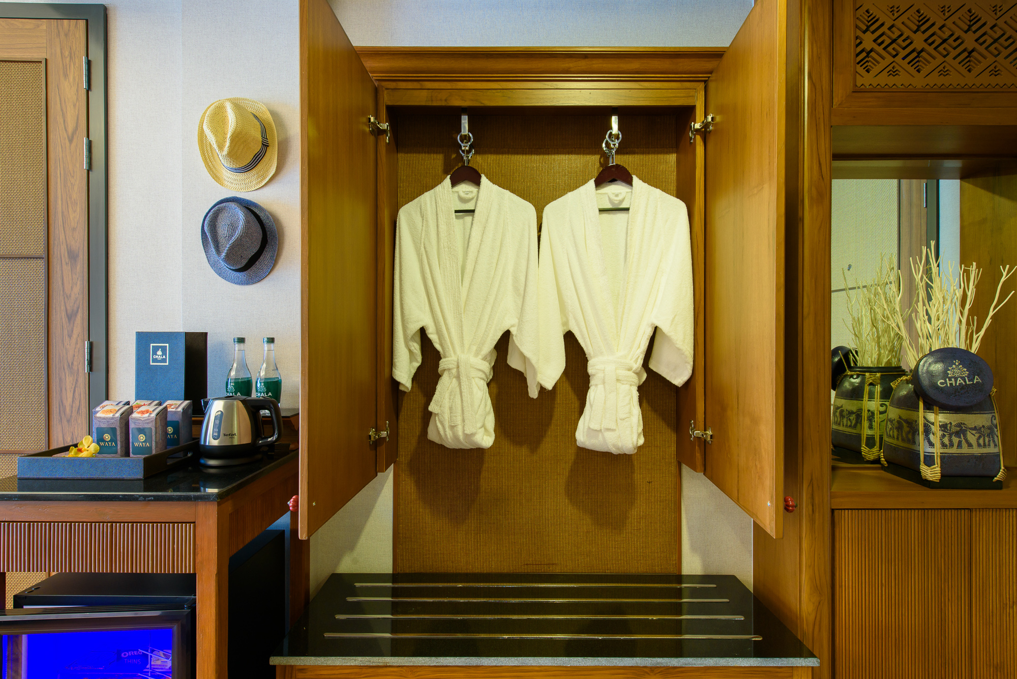 Twin Deluxe with Balcony