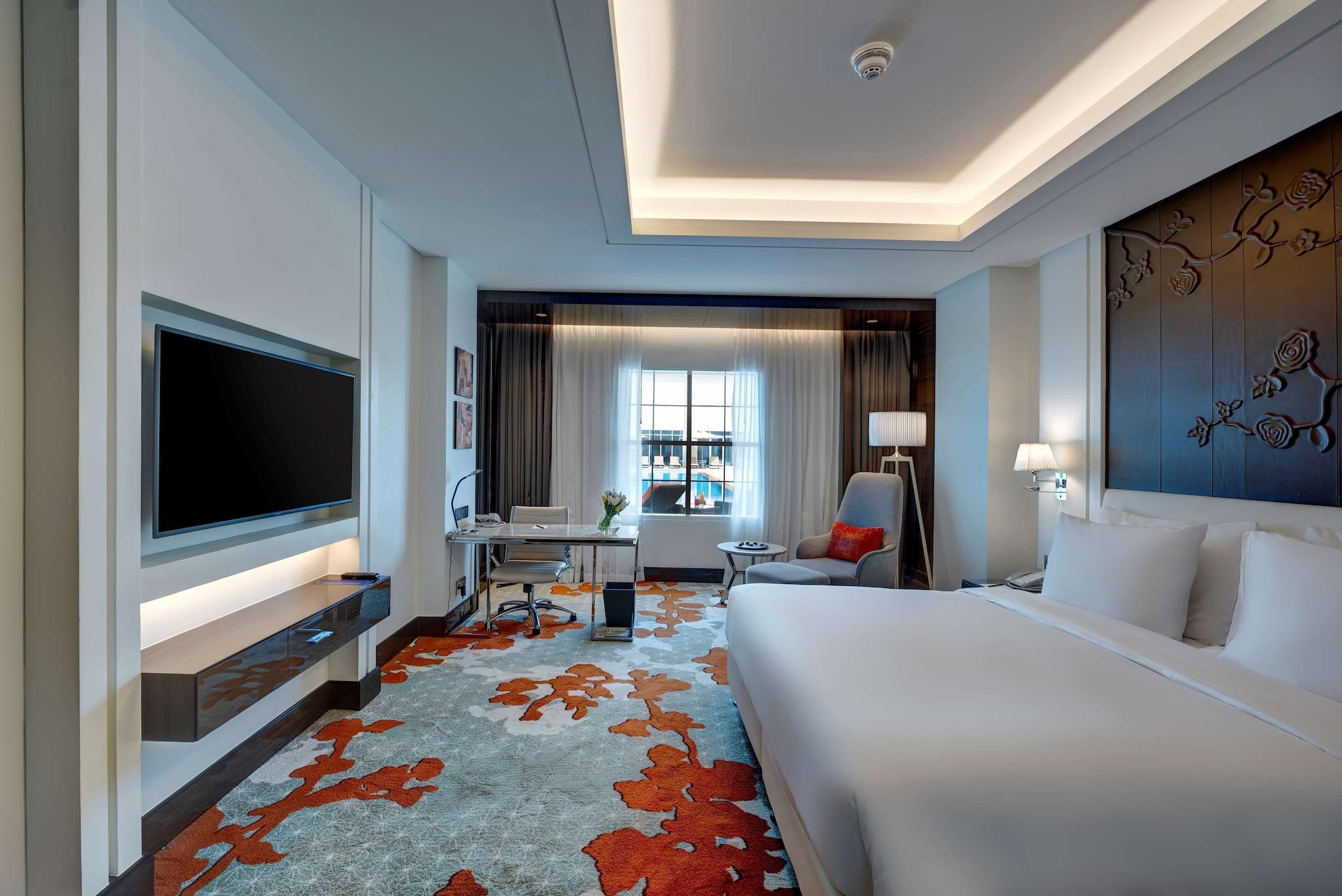 Double Executive King Bed