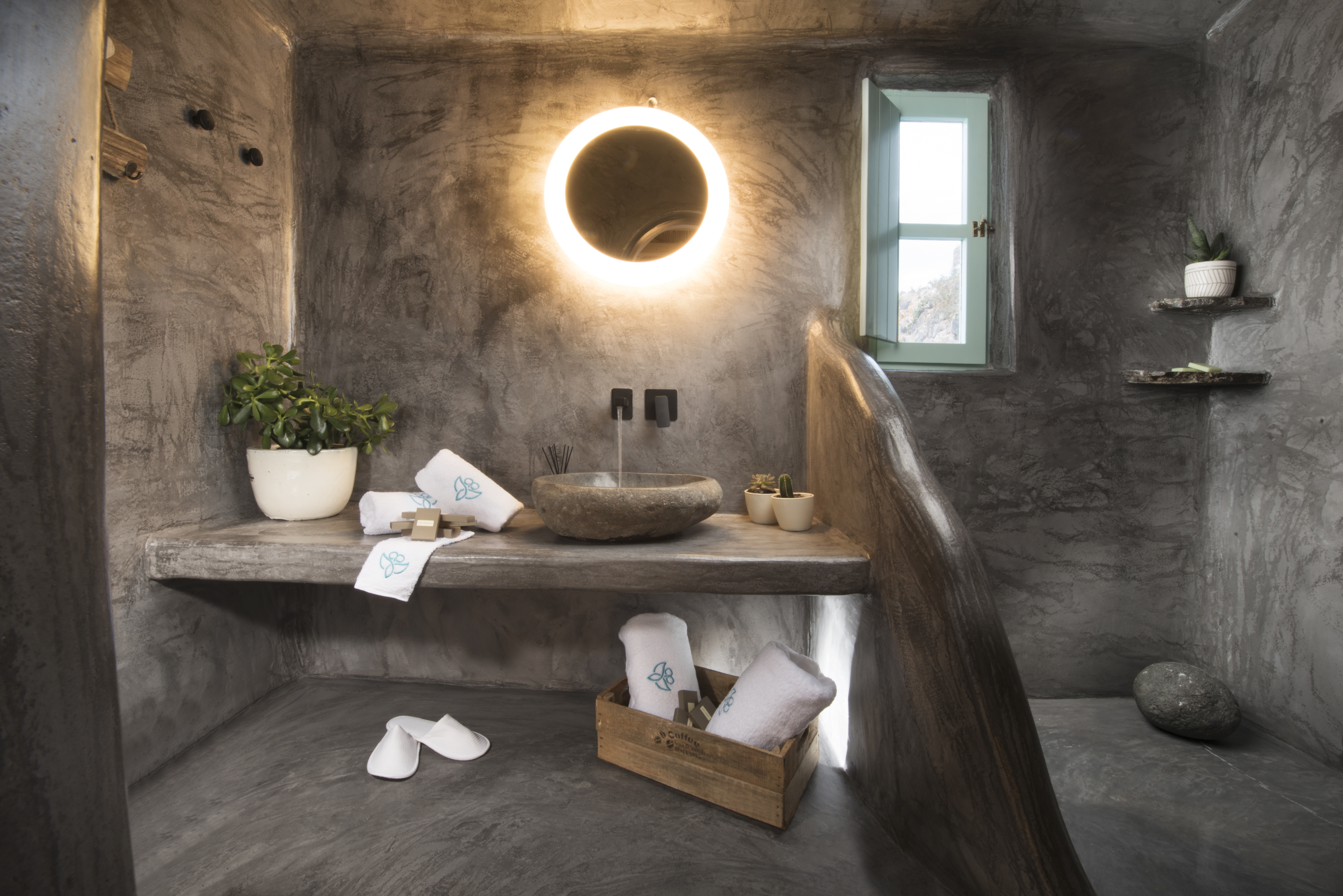 Double with Private Pool