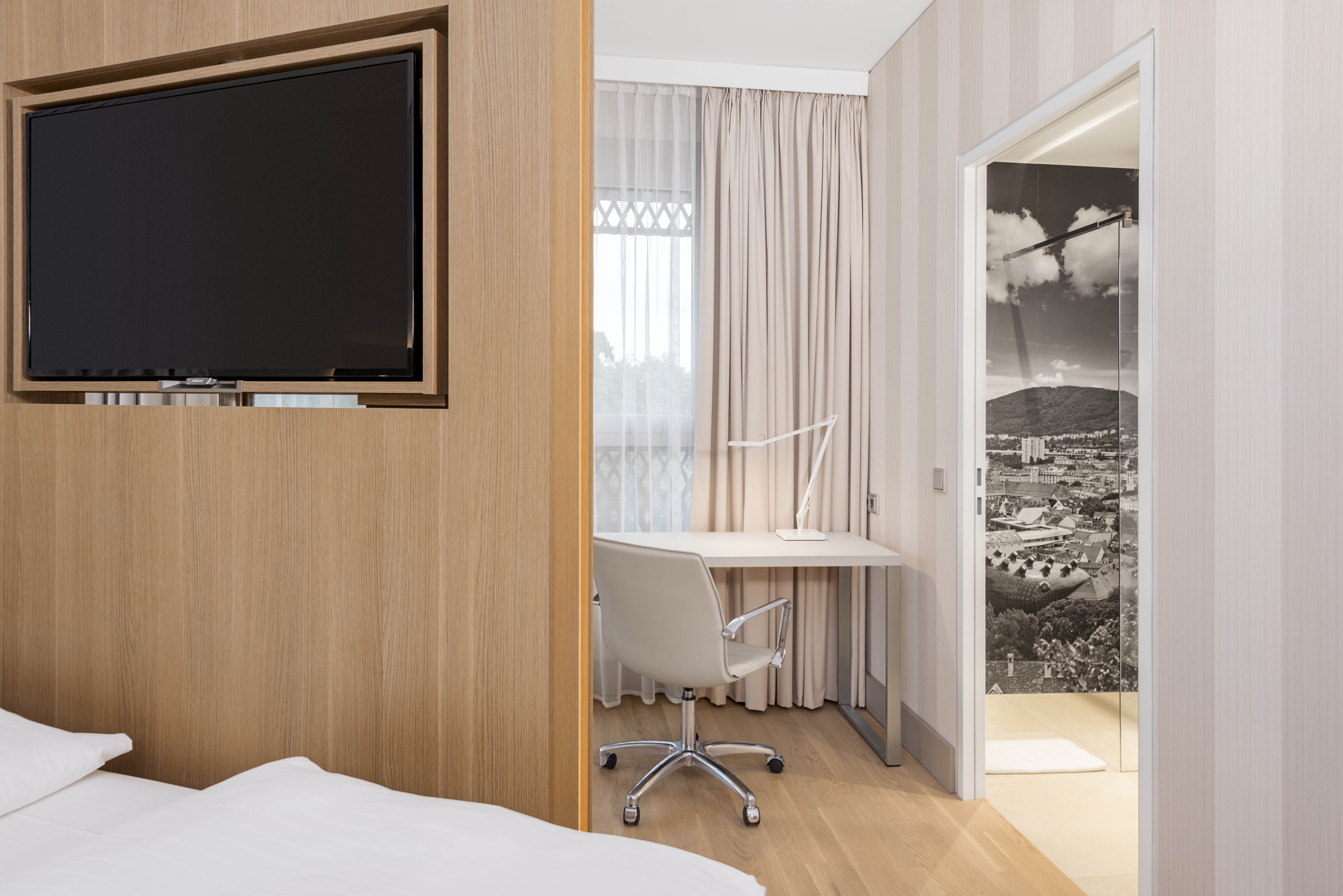 Double Superior with Views