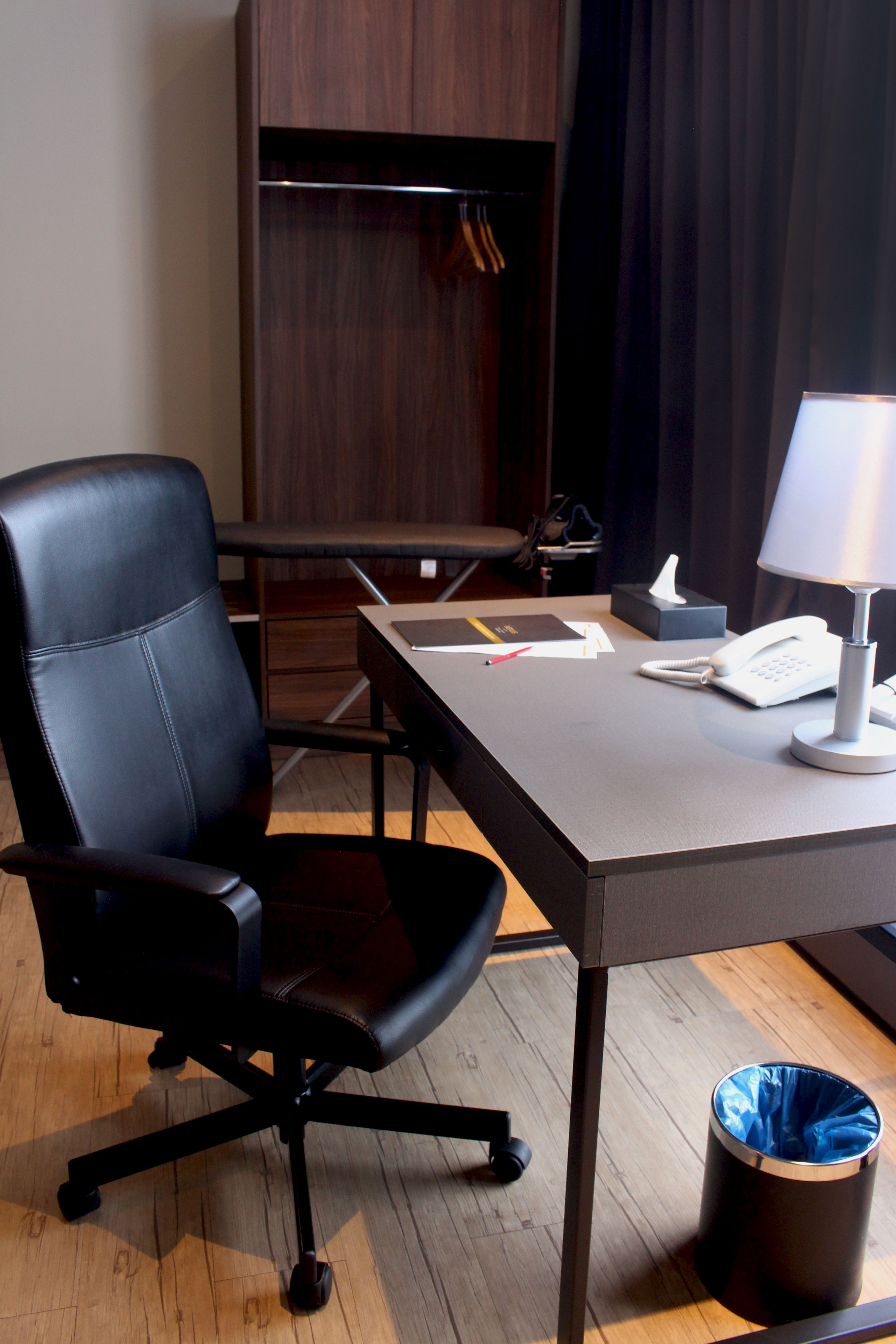 Double Deluxe King Bed