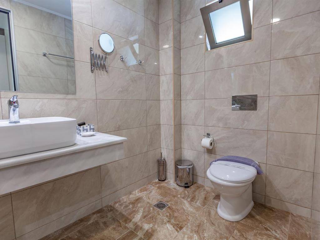 Double or Twin Land View