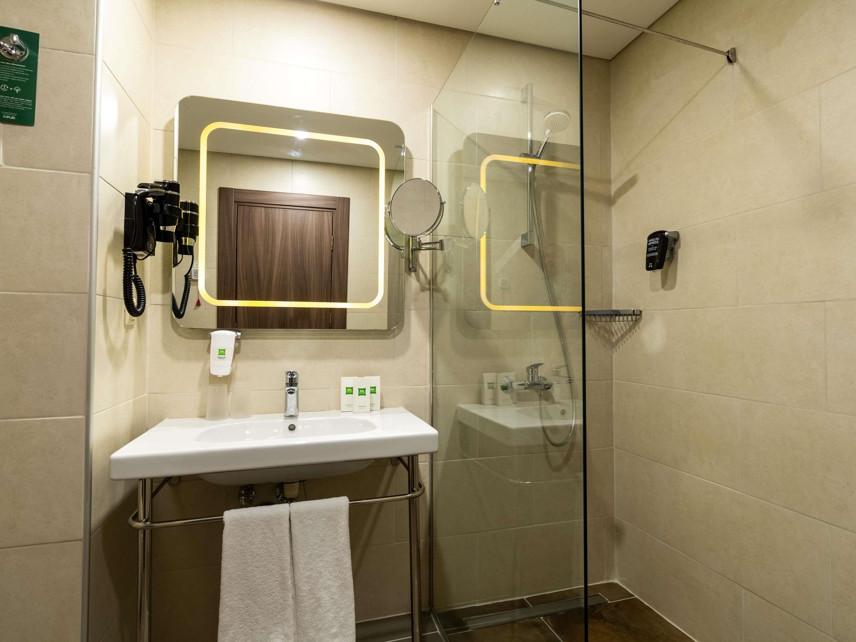 Double or Twin Connecting Room