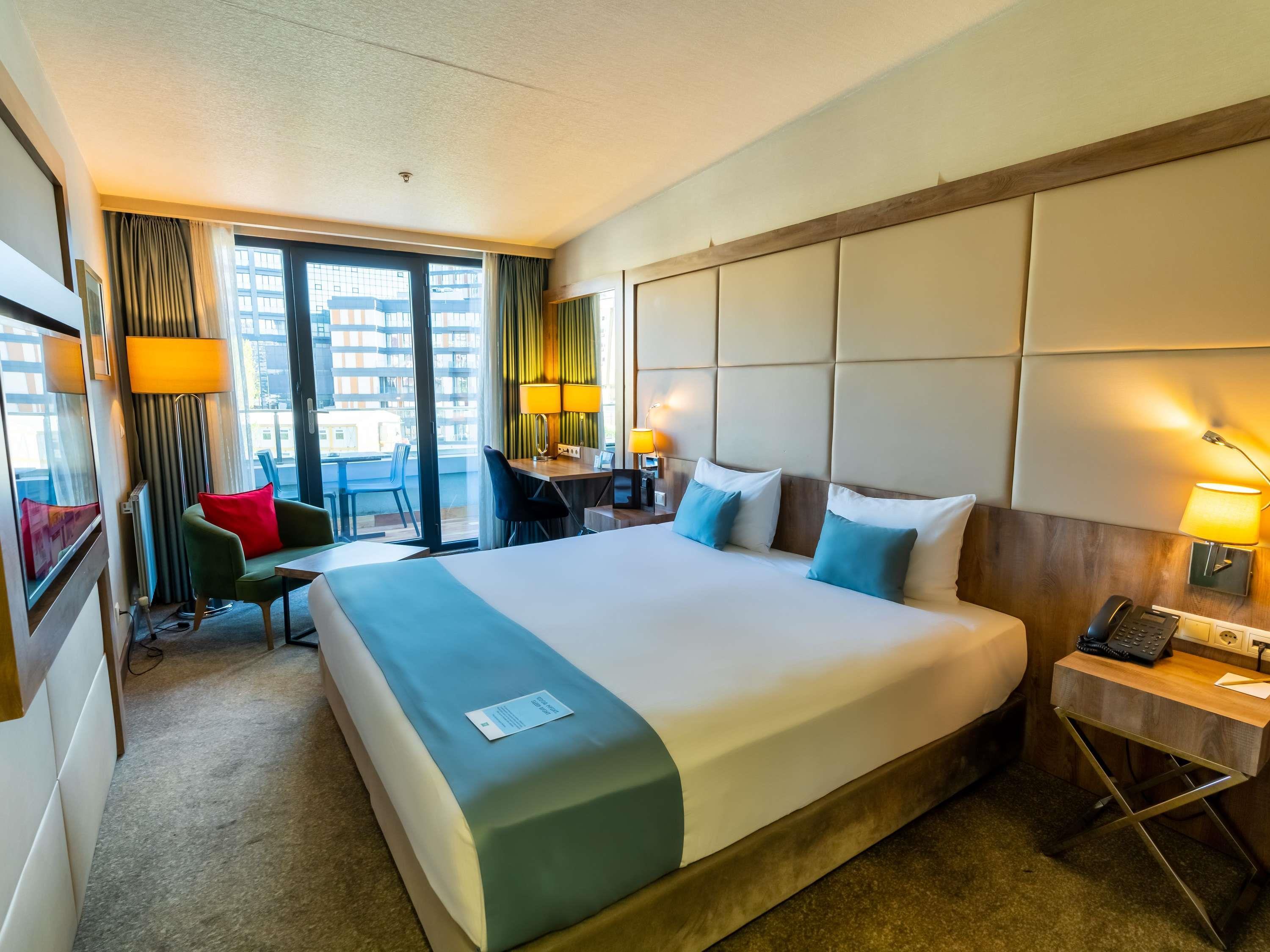 Double Deluxe with Balcony