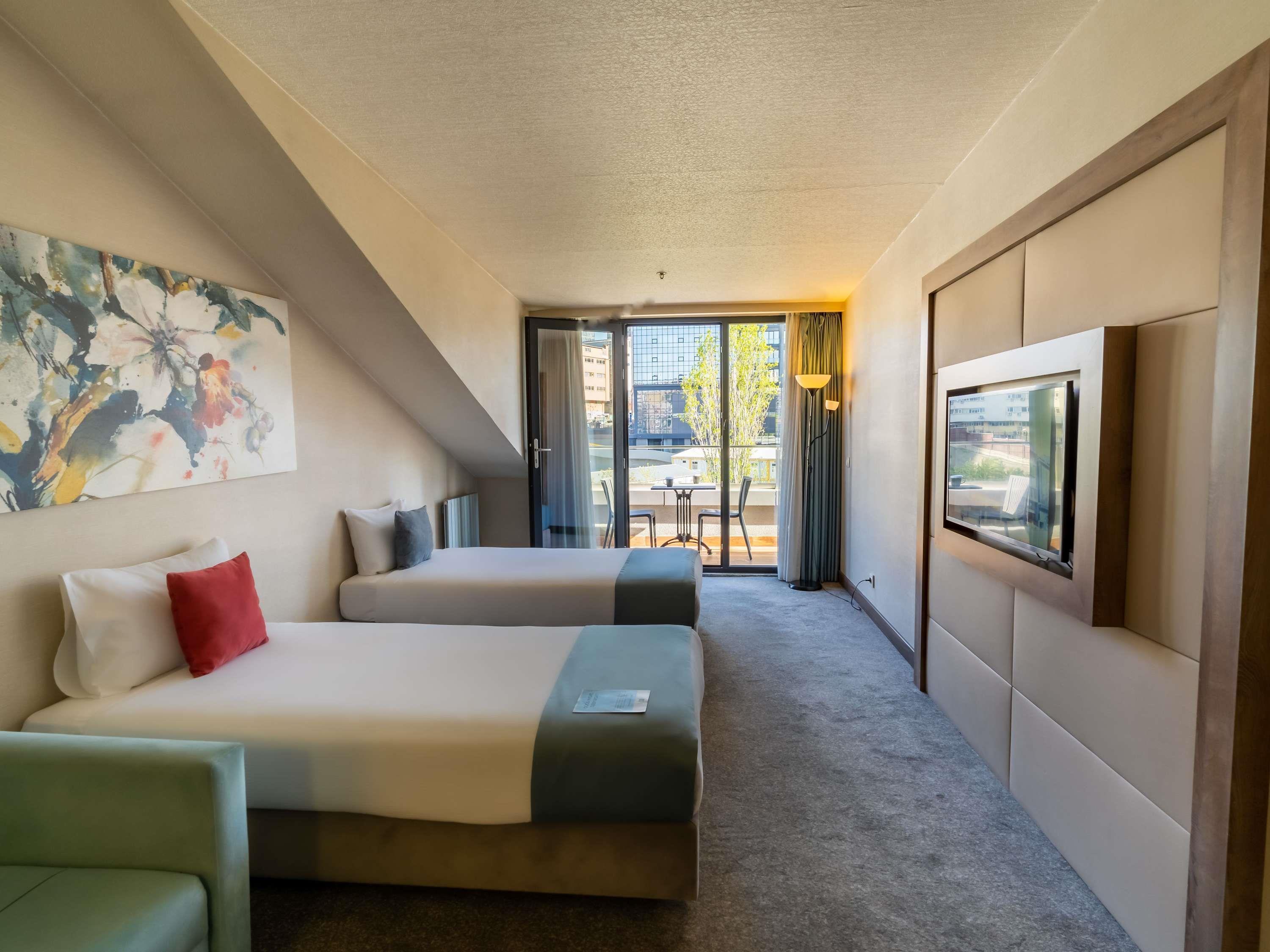 Double or Twin Connecting Room