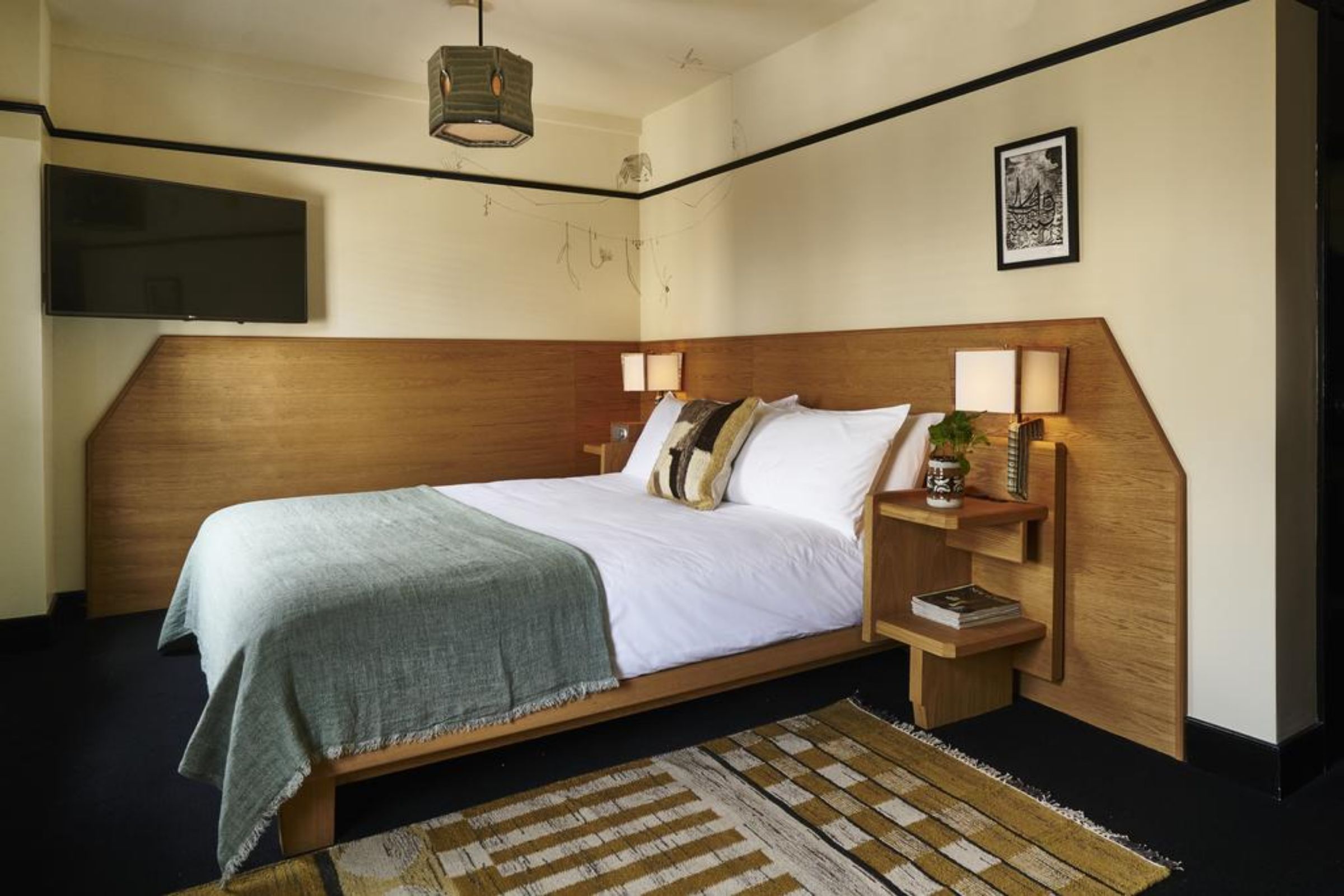 Double King Size Bed