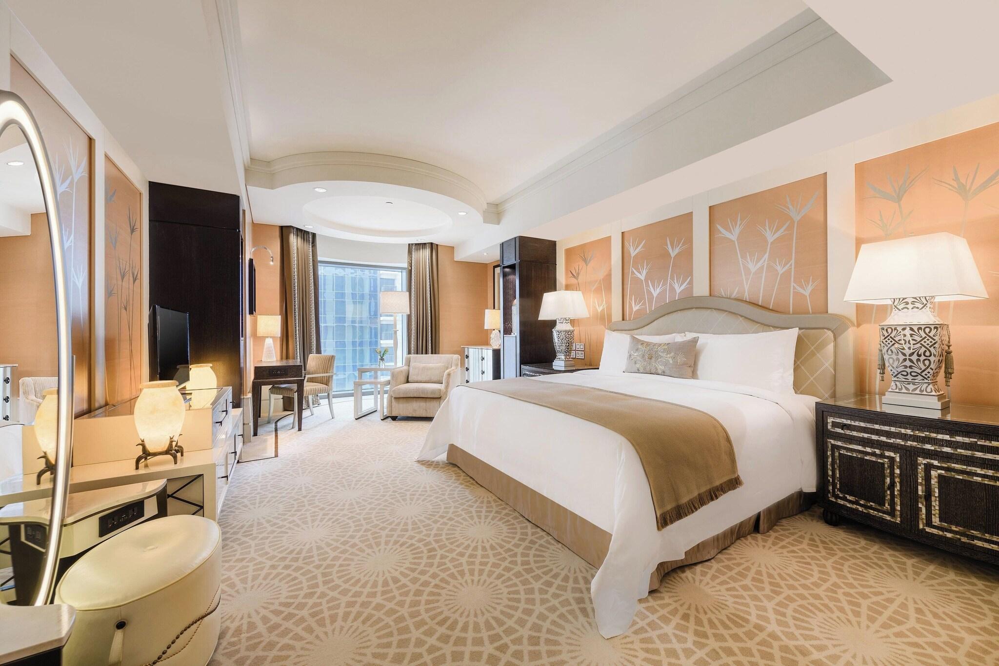 Double Deluxe with Views