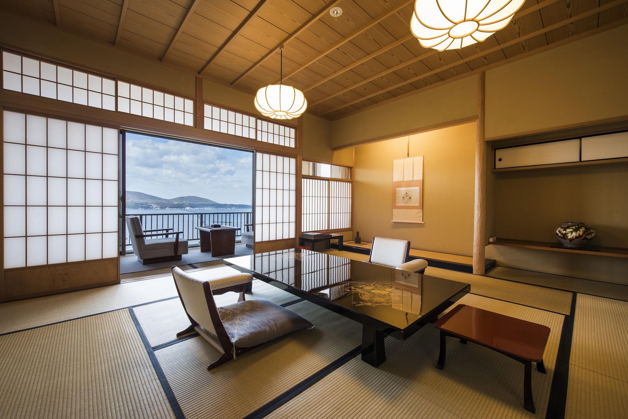 Quadruple Japanese Room