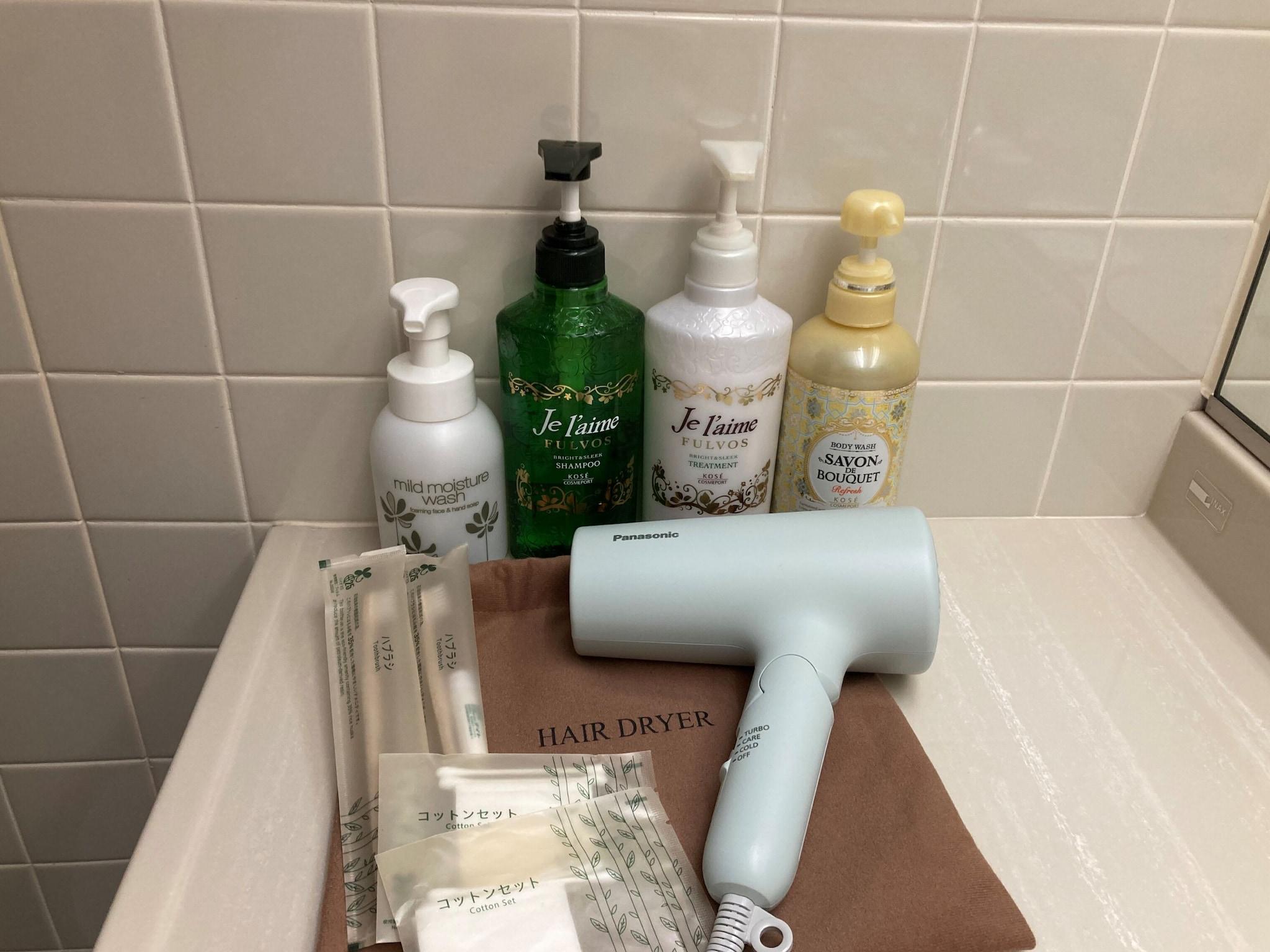 Quadruple Non Smoking