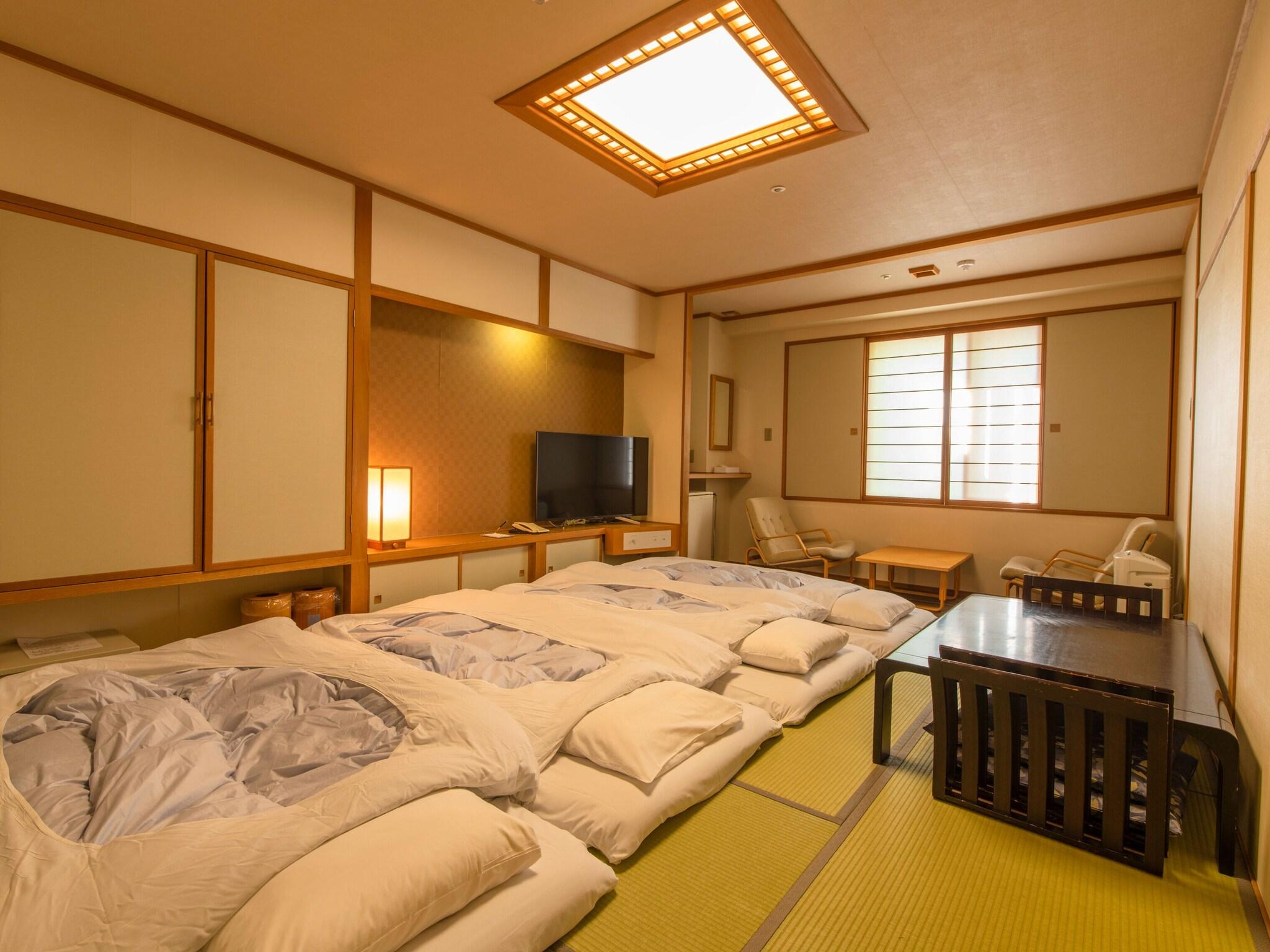 Quadruple Non Smoking