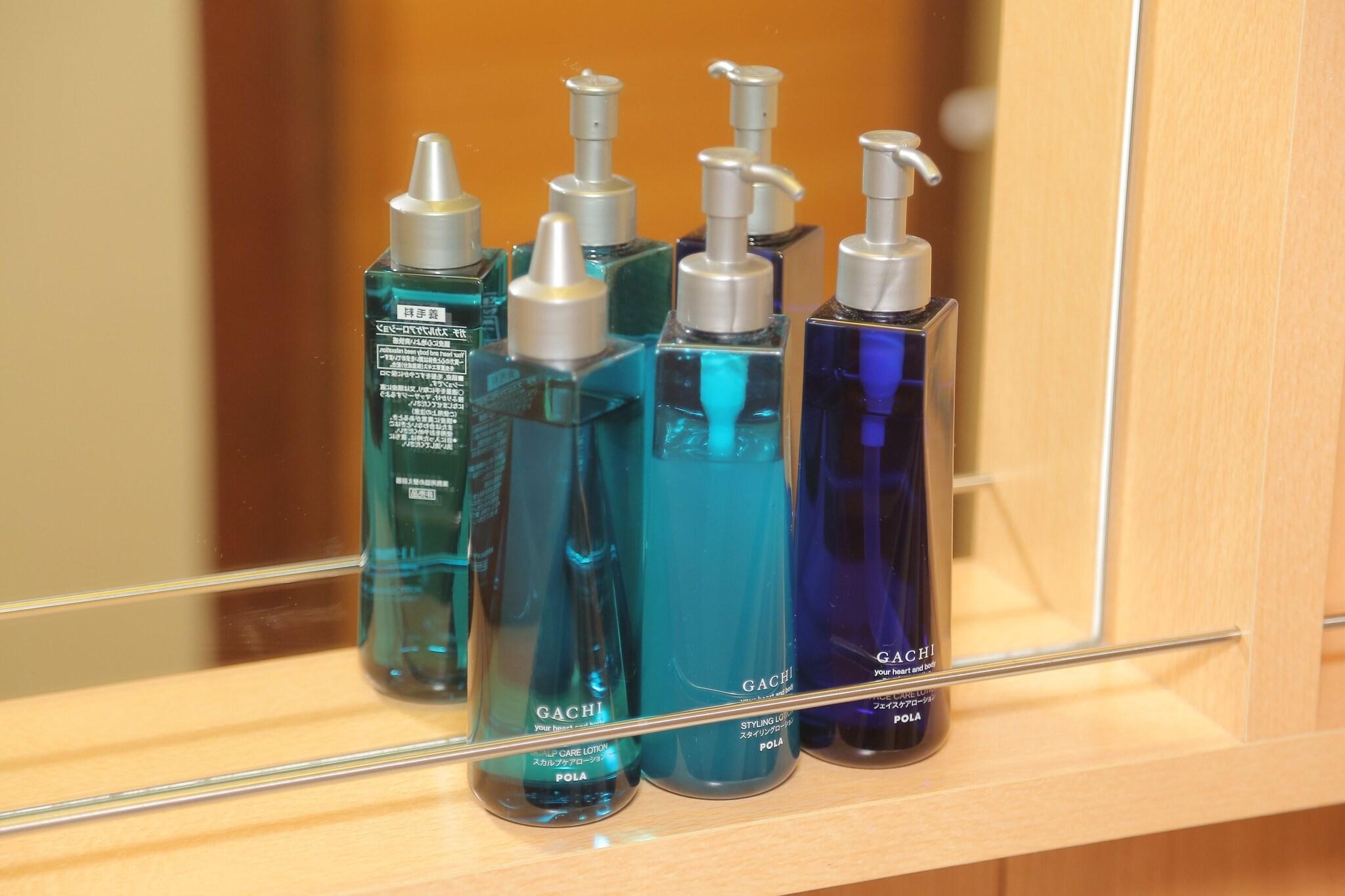 Triple with Shared Bathroom