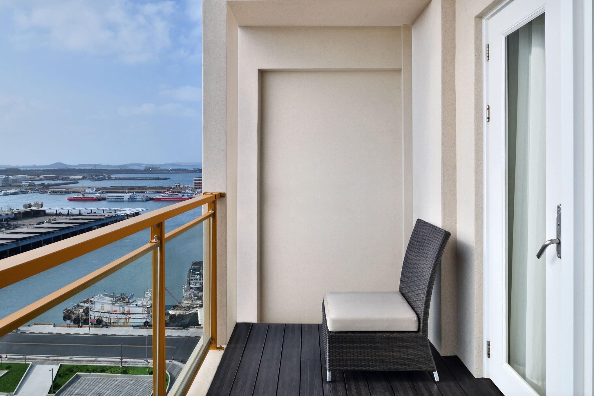 Double Deluxe City View