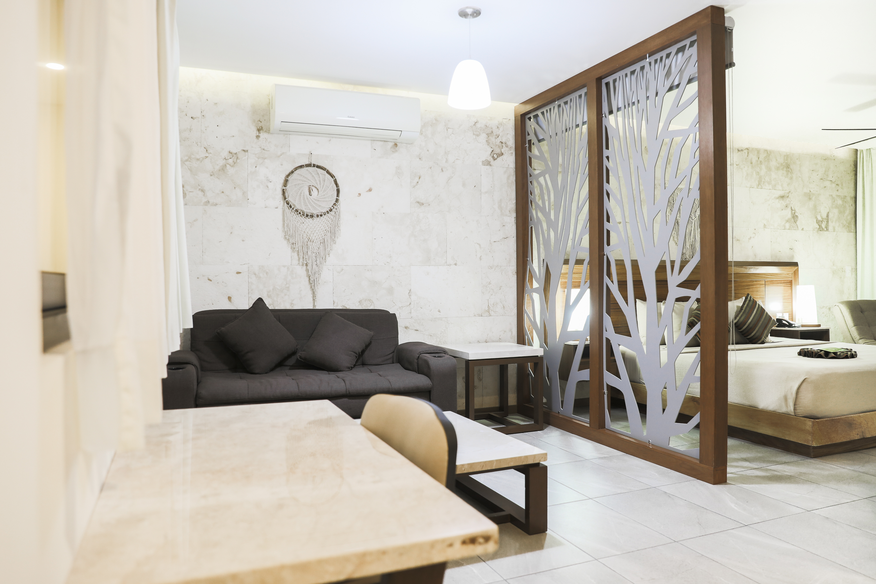 Suite Deluxe with Balcony