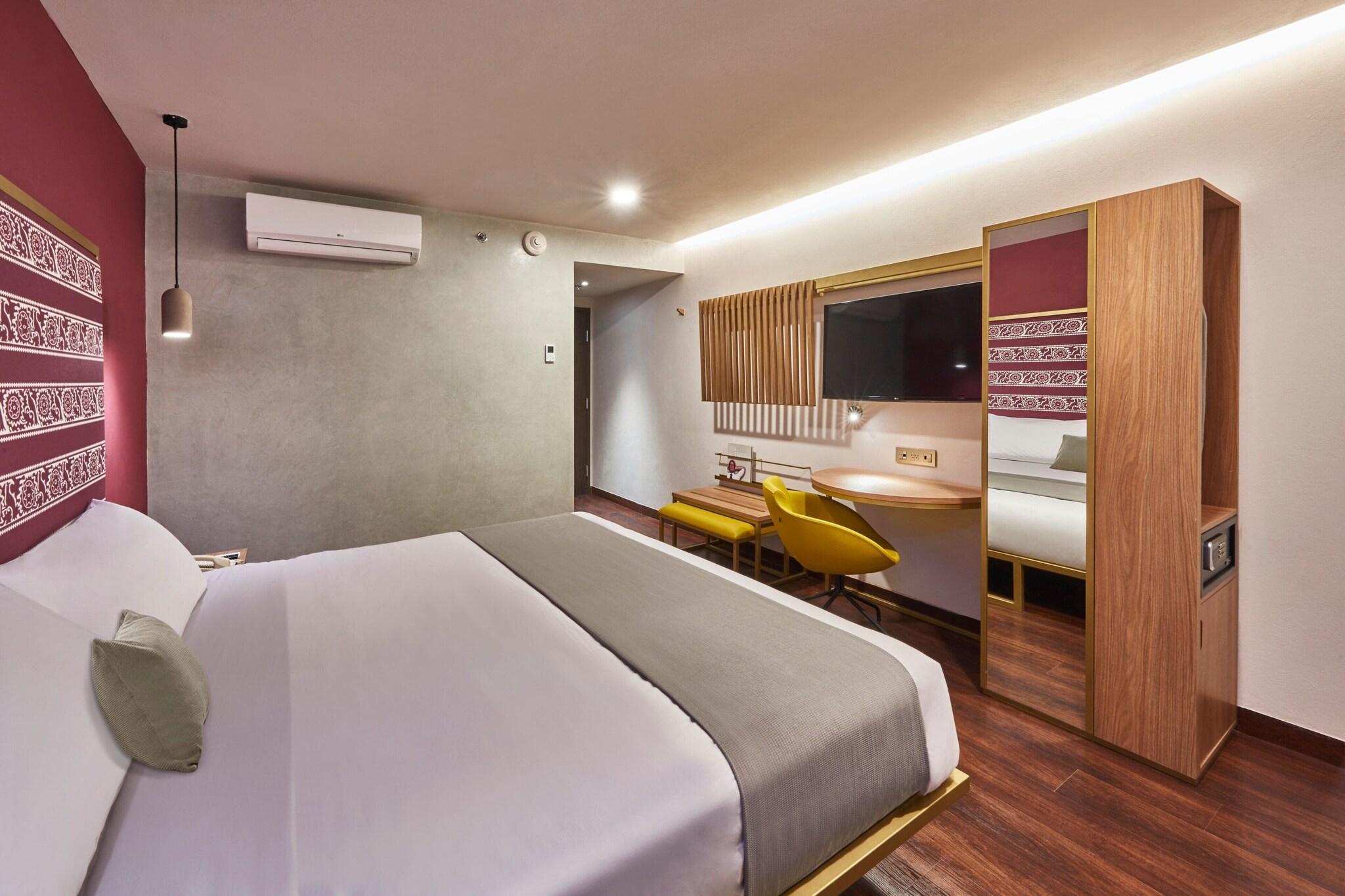 Double King Size Bed