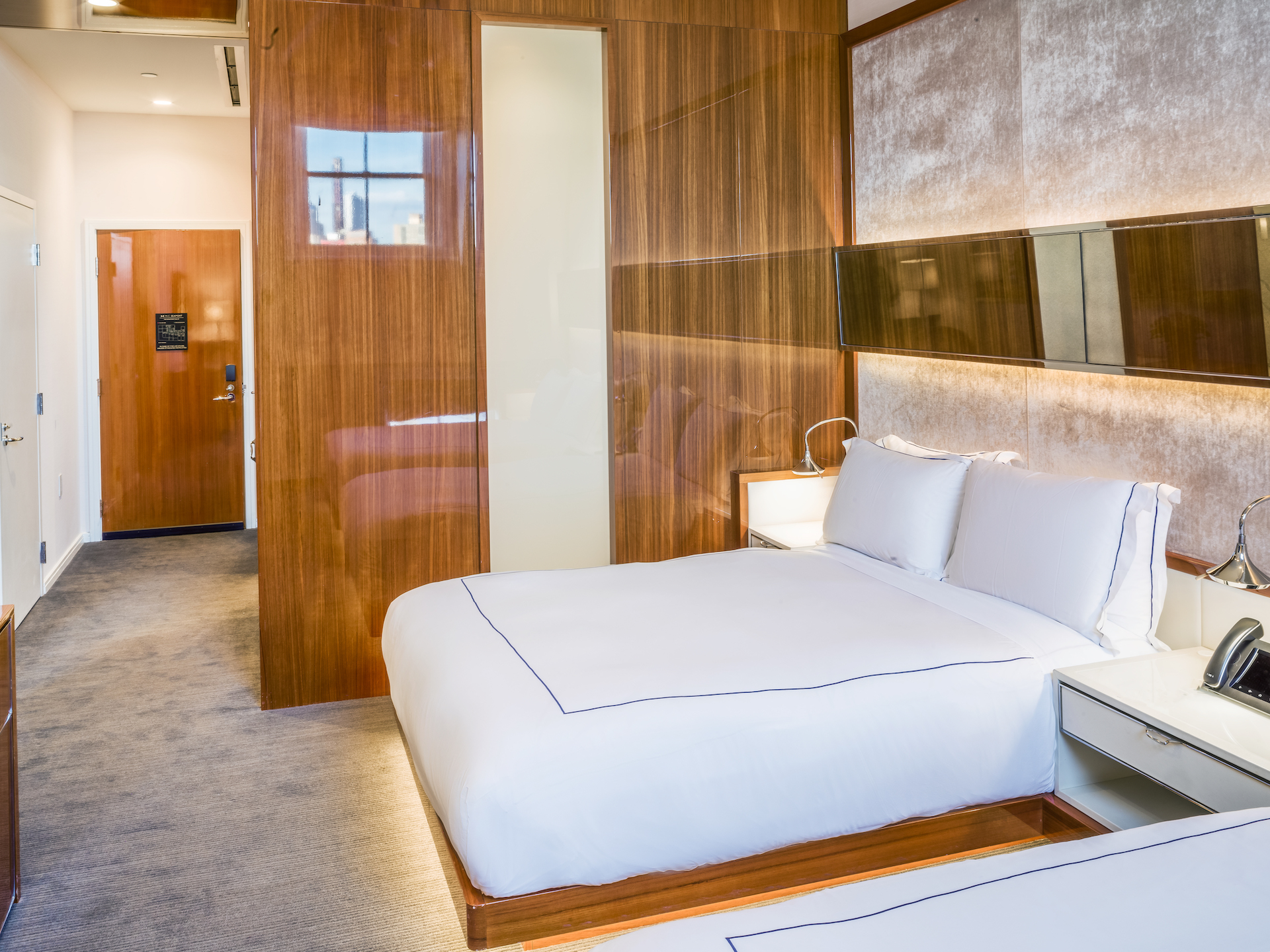 Room Two Queen Beds