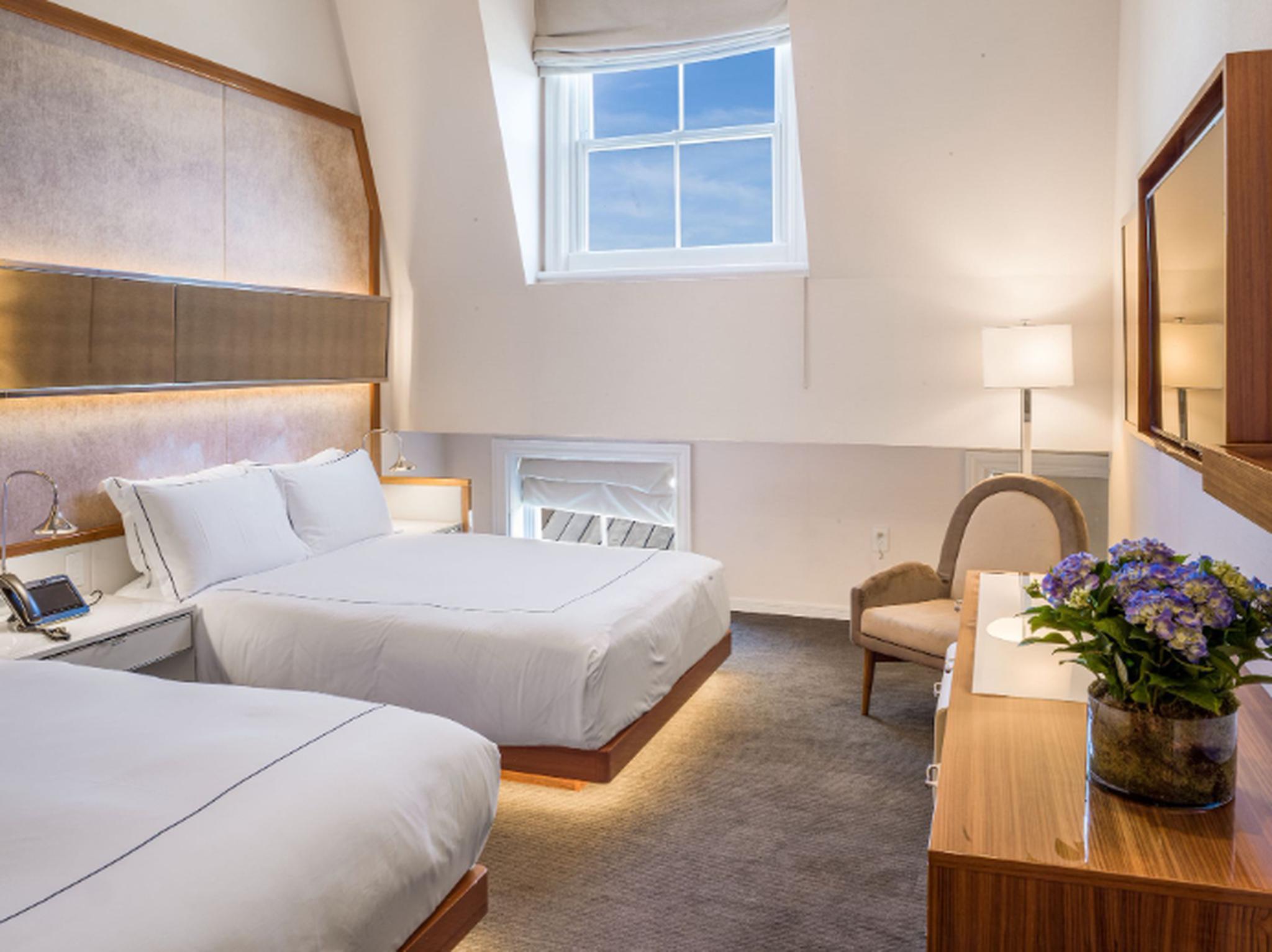 Room Two Queen Beds