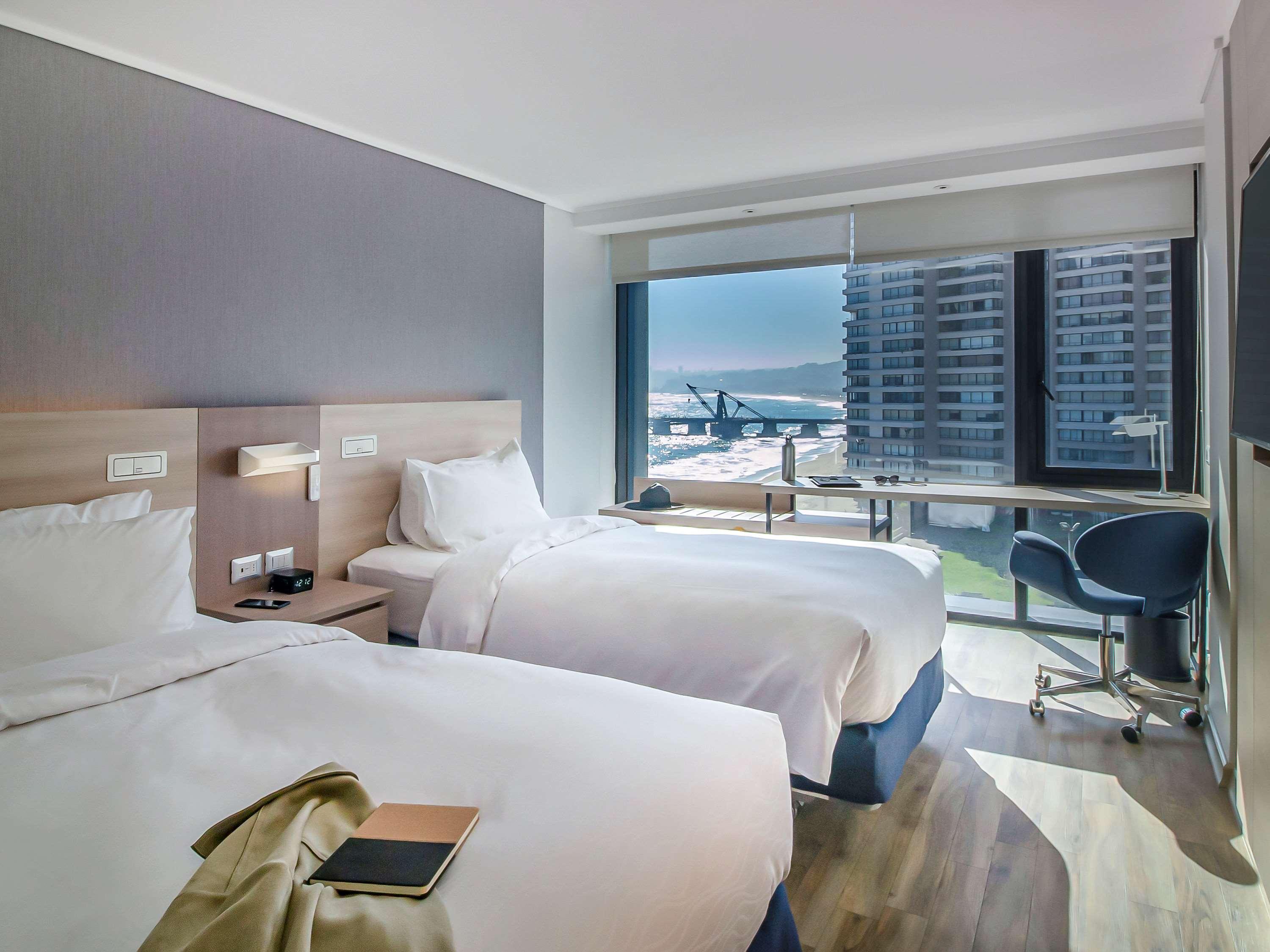 Twin Deluxe Sea View