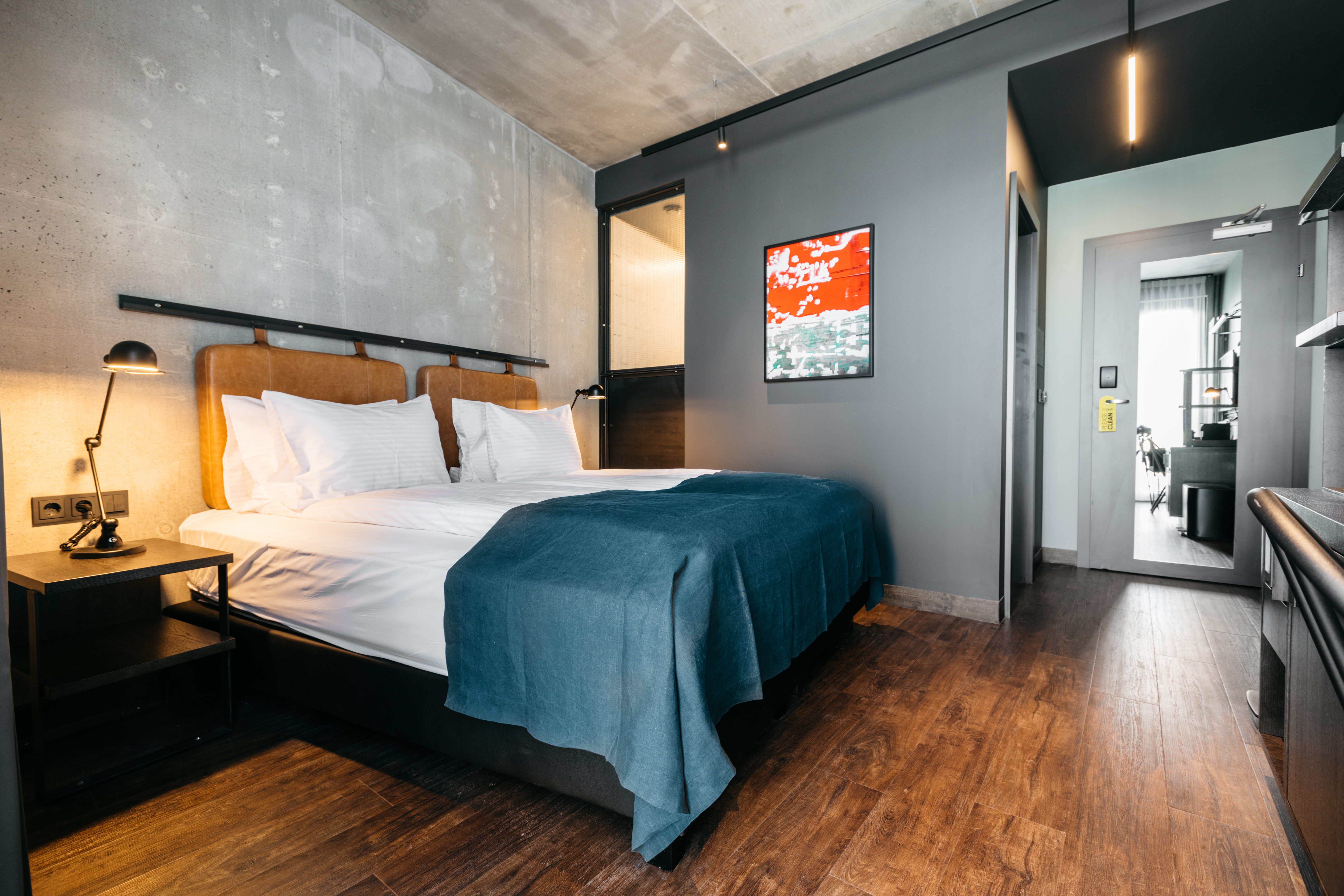 Double or Twin Standard