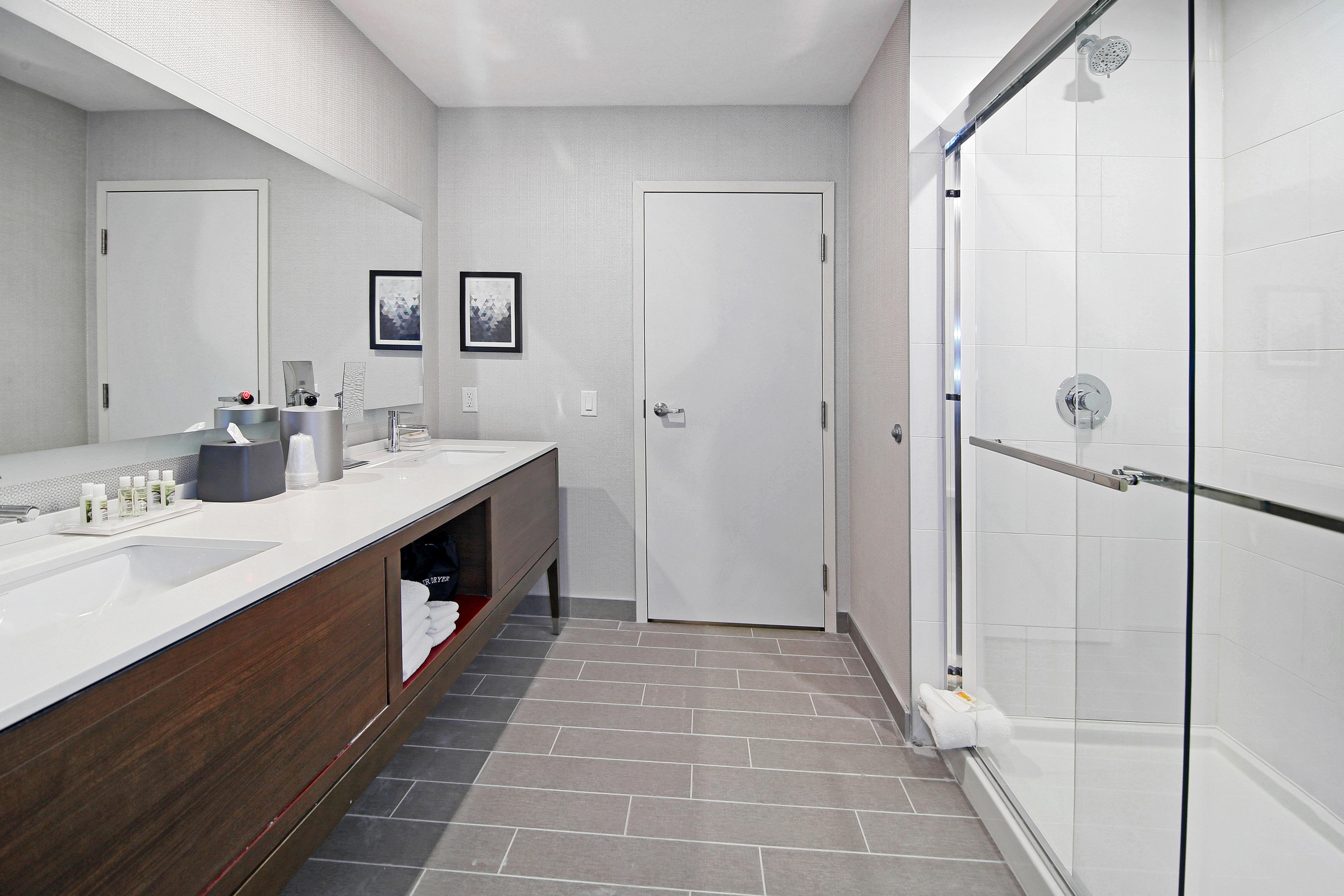 Suite King Bed One Bedroom 