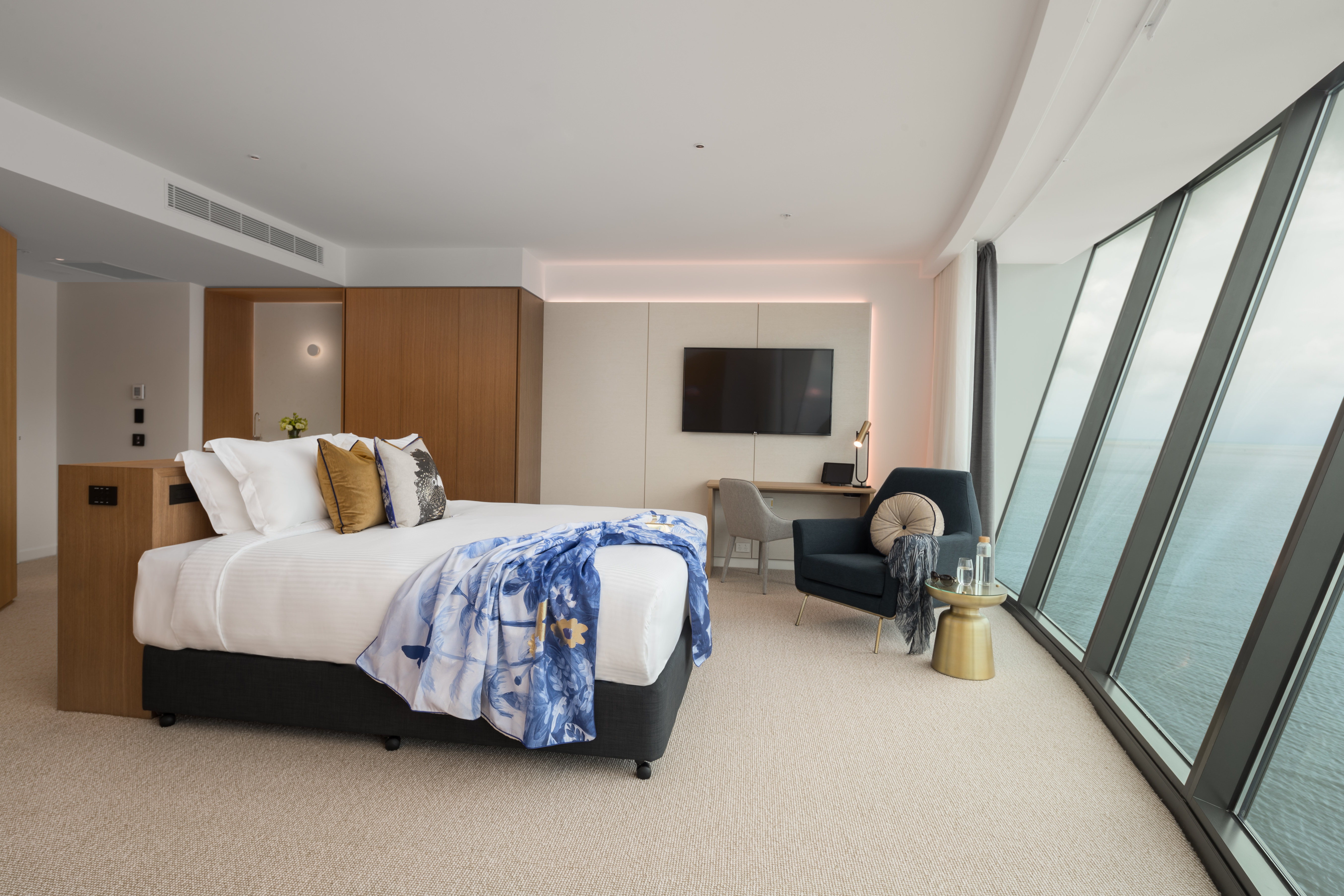 Double King Size Bed