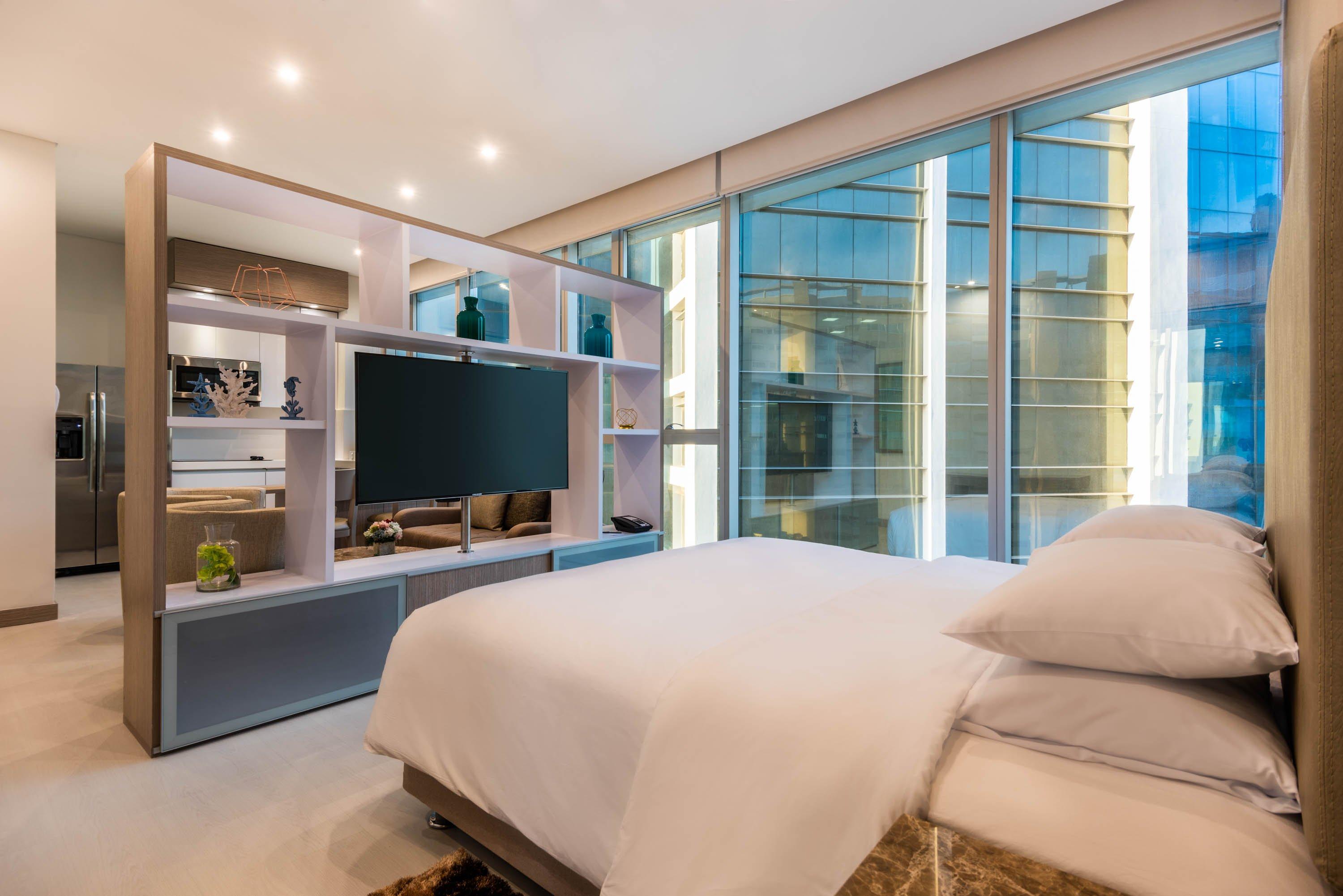 Double City View King Bed