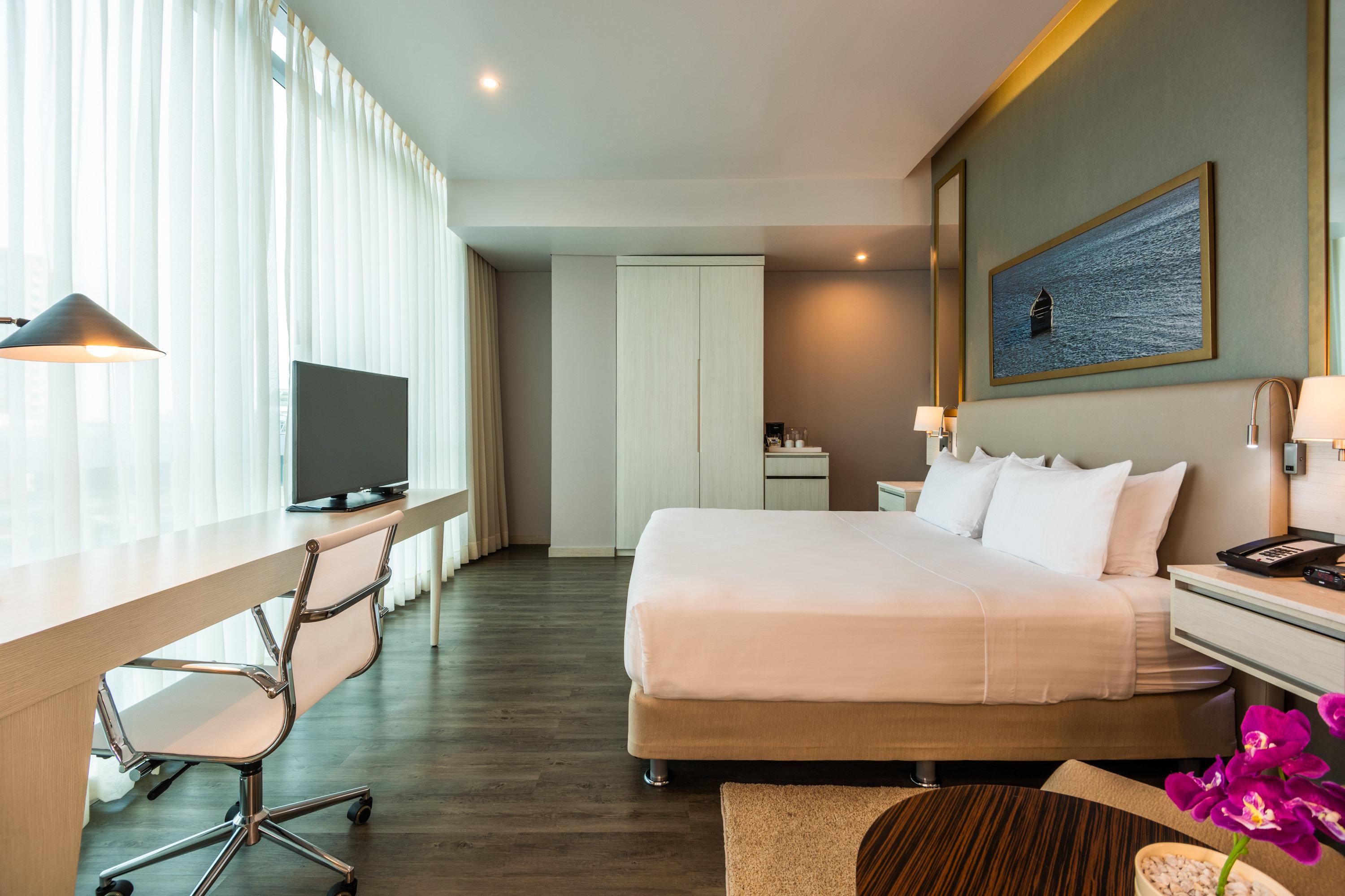 Double Premium City View