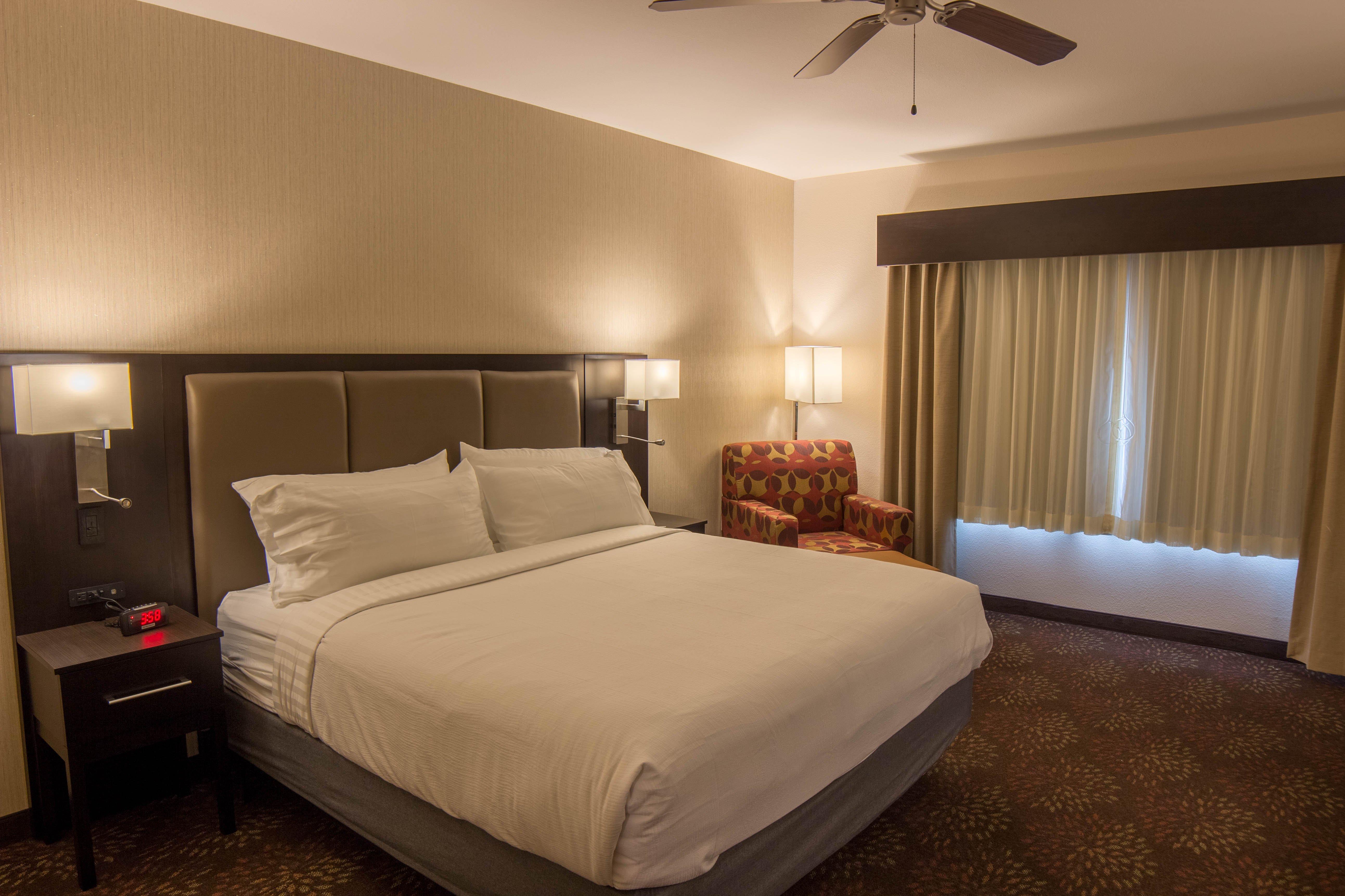 Double Accessible King Size Bed