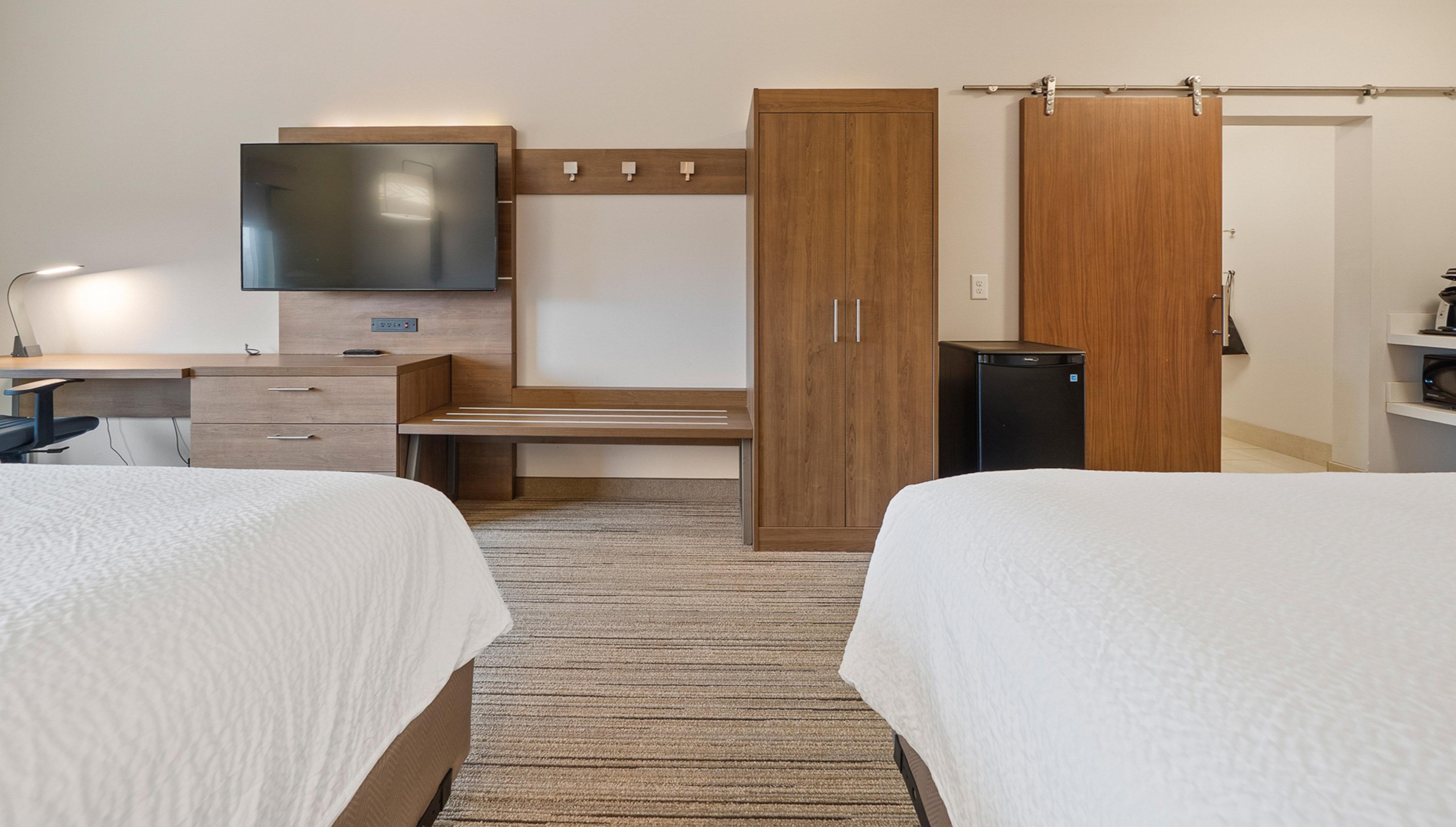 Suite Two Queen Beds