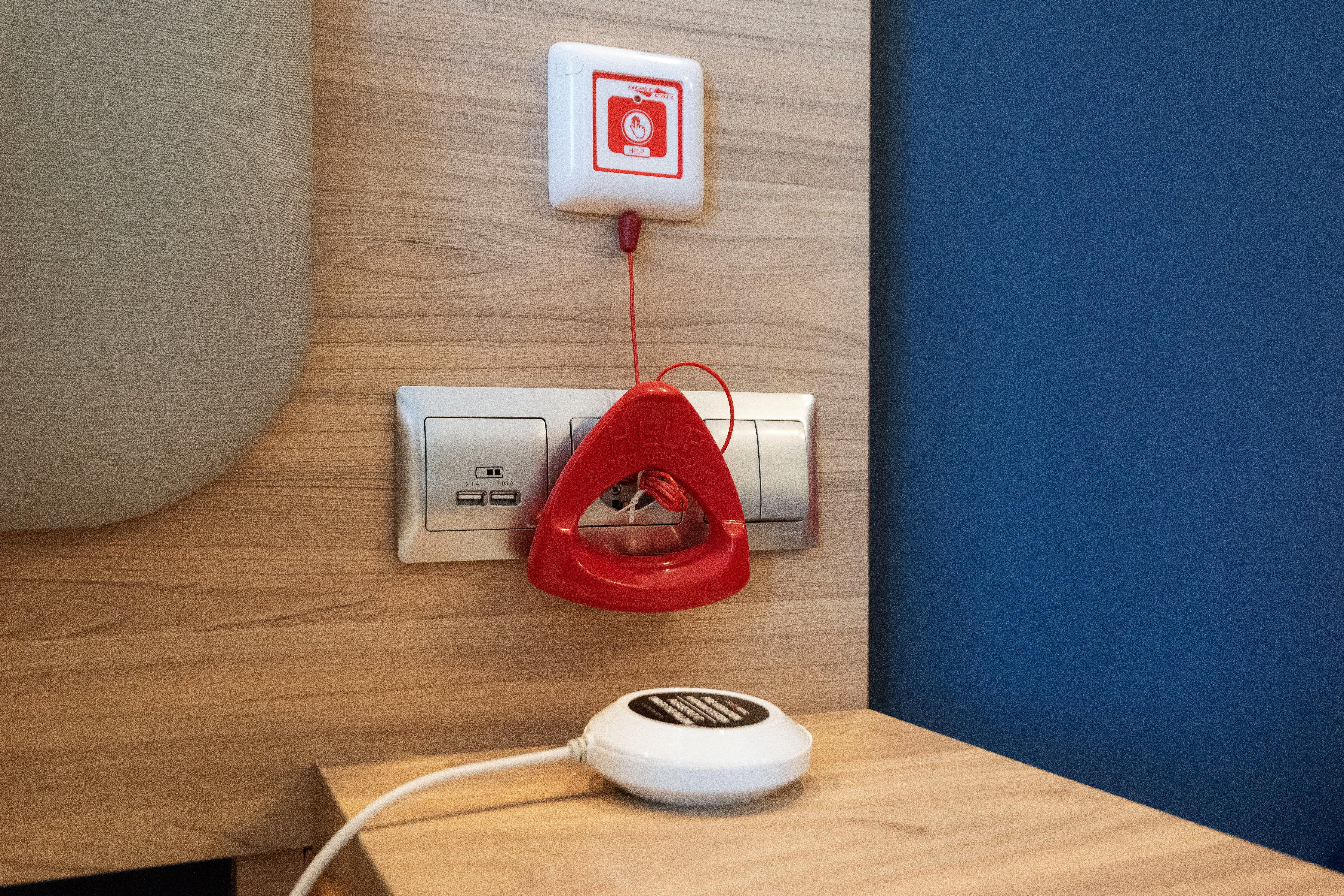 Double Accessible-queen Size Bed