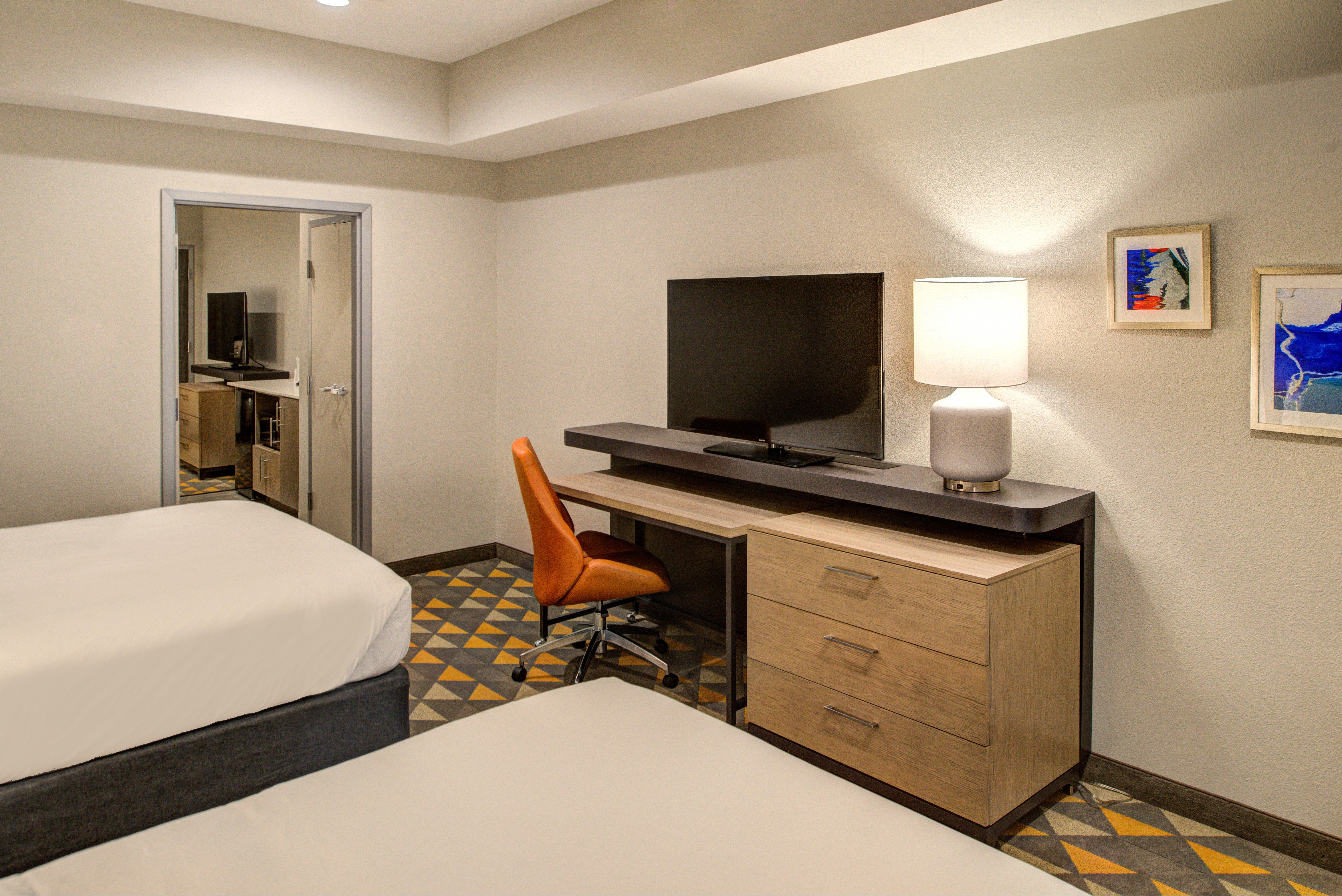 Suite Two Queen Beds