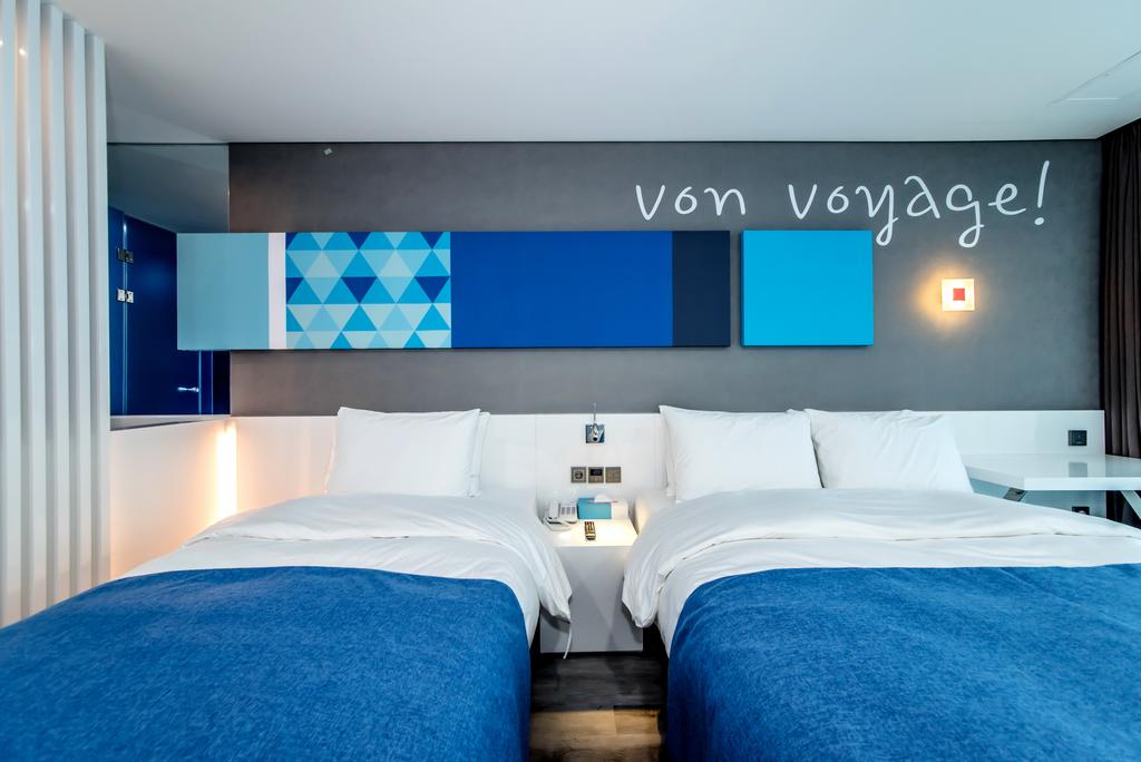 Twin Deluxe Ocean View