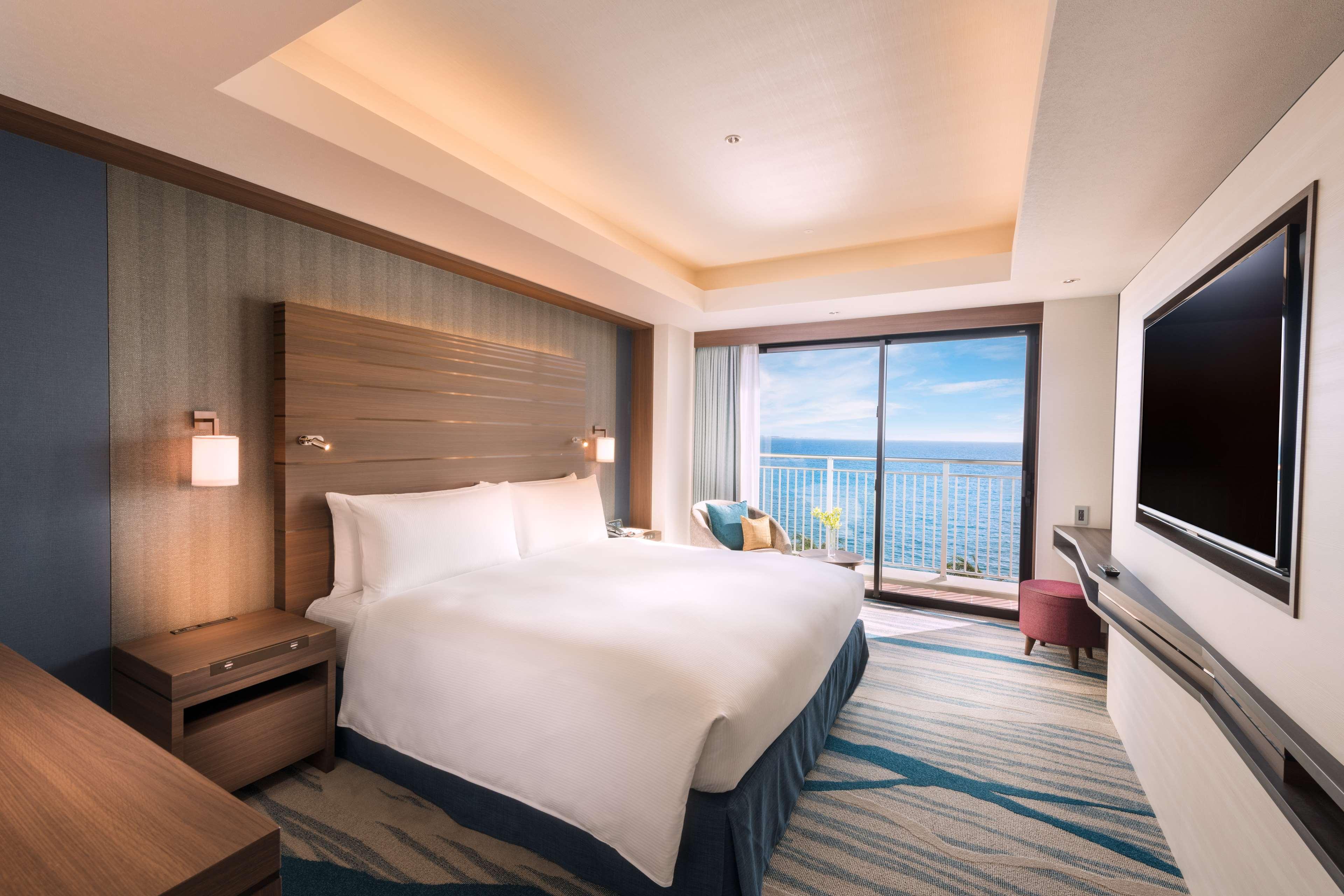 Suite Ocean View with Balcony
