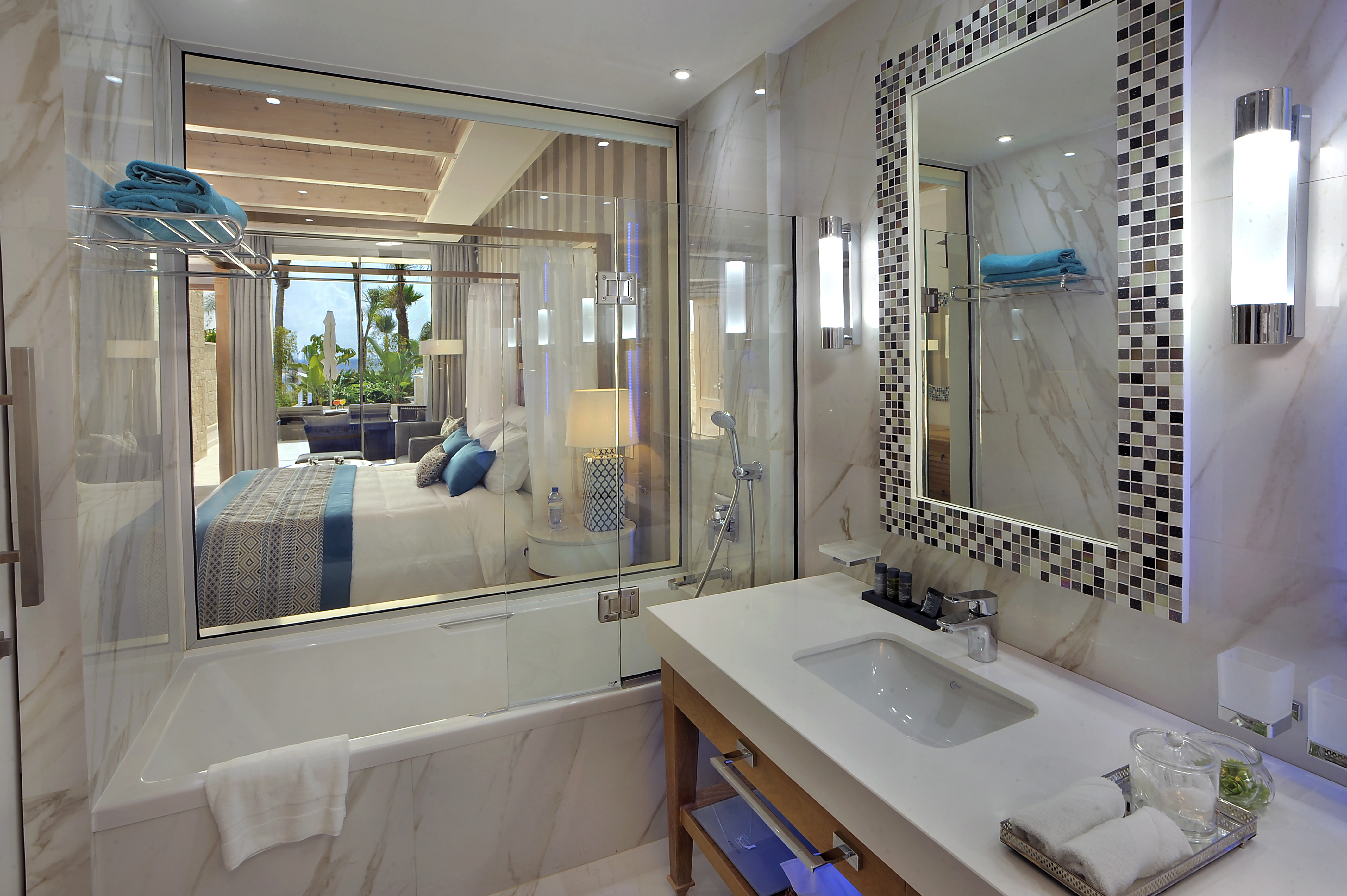 Double Superior Sea View