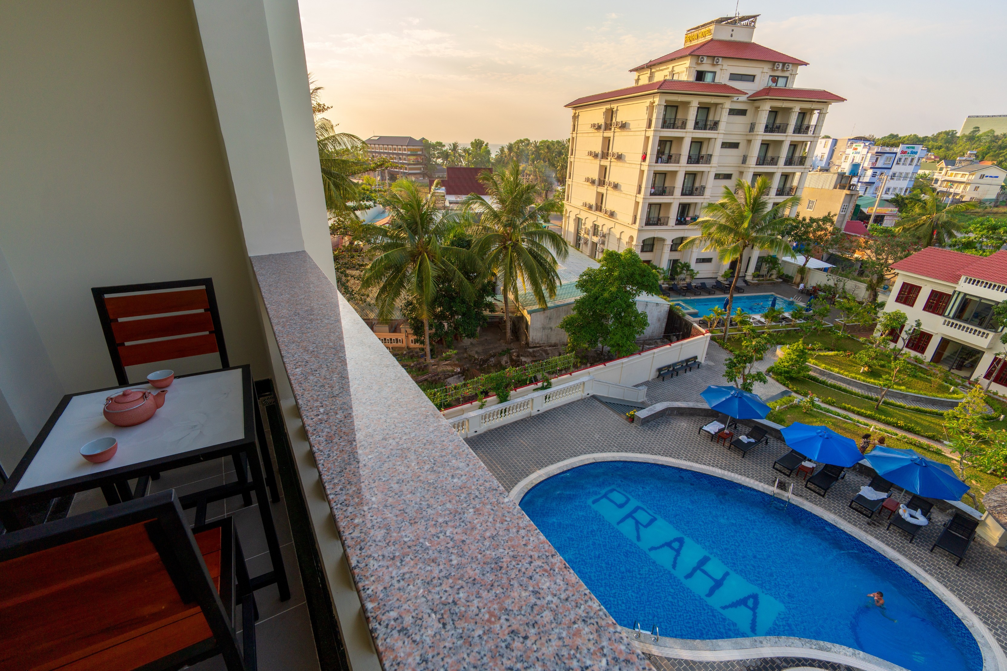 Double Deluxe Two Bedroom