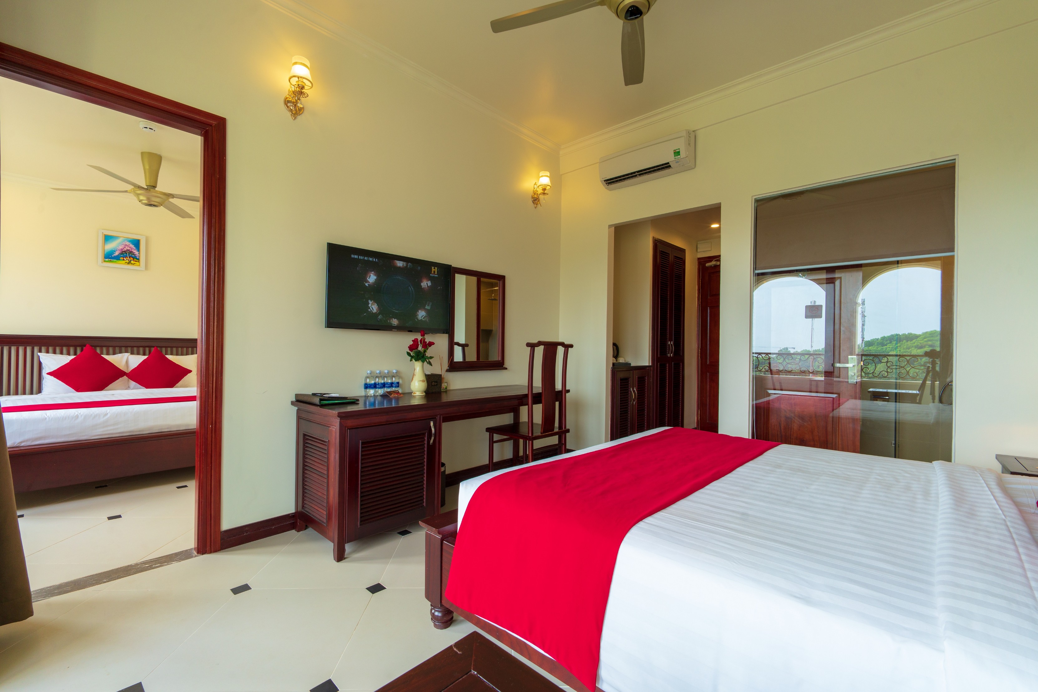 Double Deluxe Two Bedroom