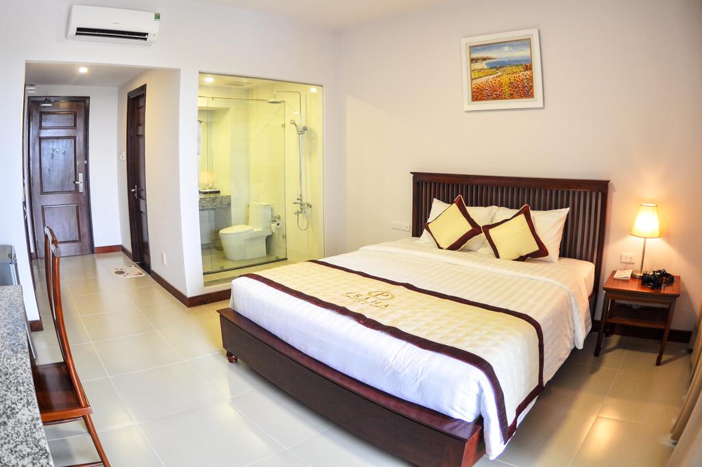 Double Deluxe One Bed