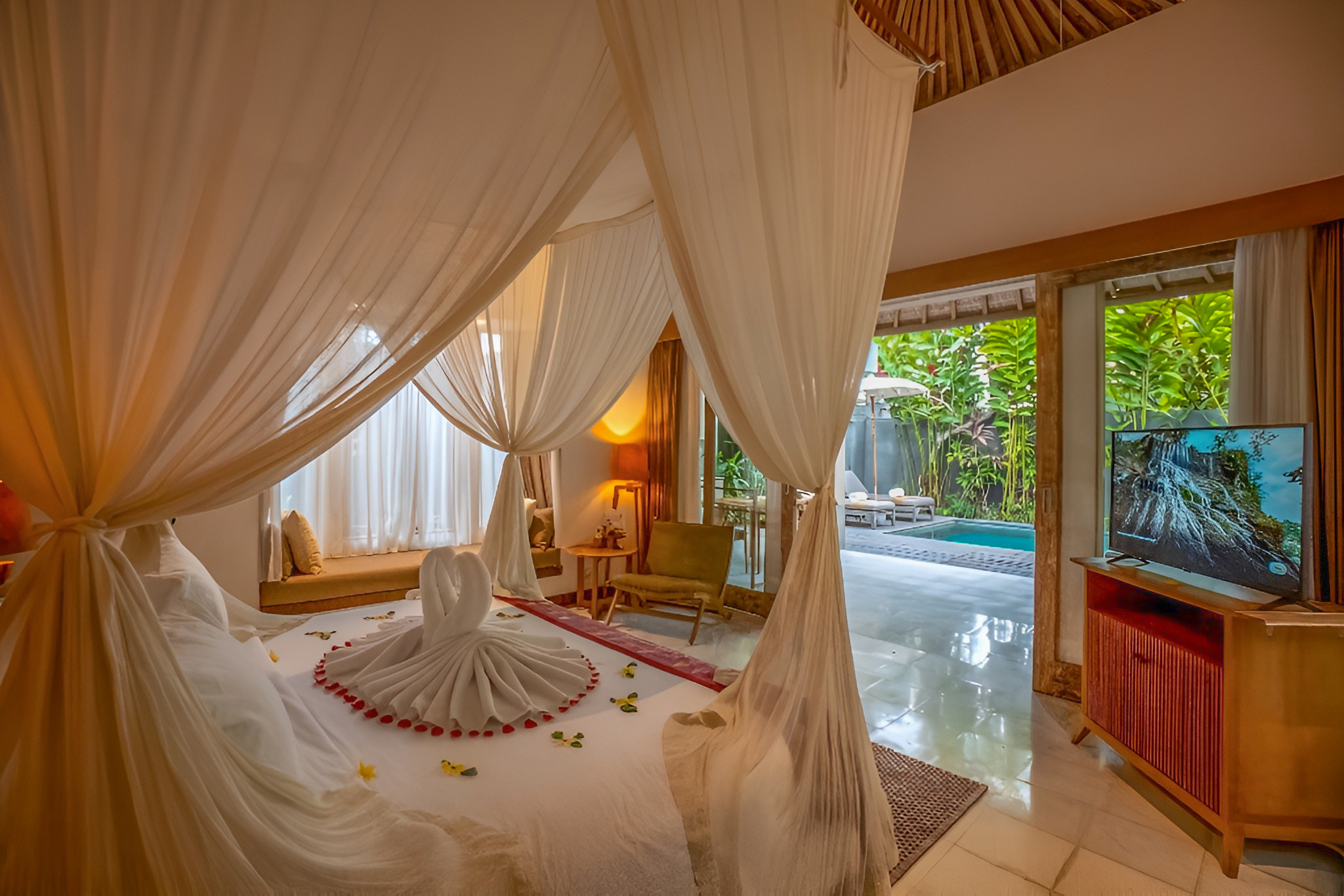 Villa Pool View One Bedroom