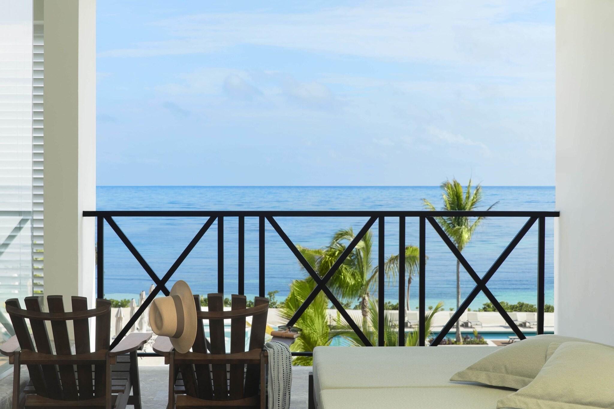 Junior Suite Ocean Front